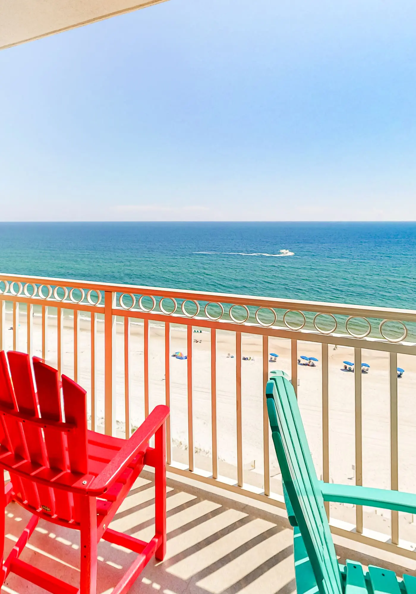 Charming Ocean View Condo with Private Balcony, AC, Shared Outdoor Pool, Free WiFi