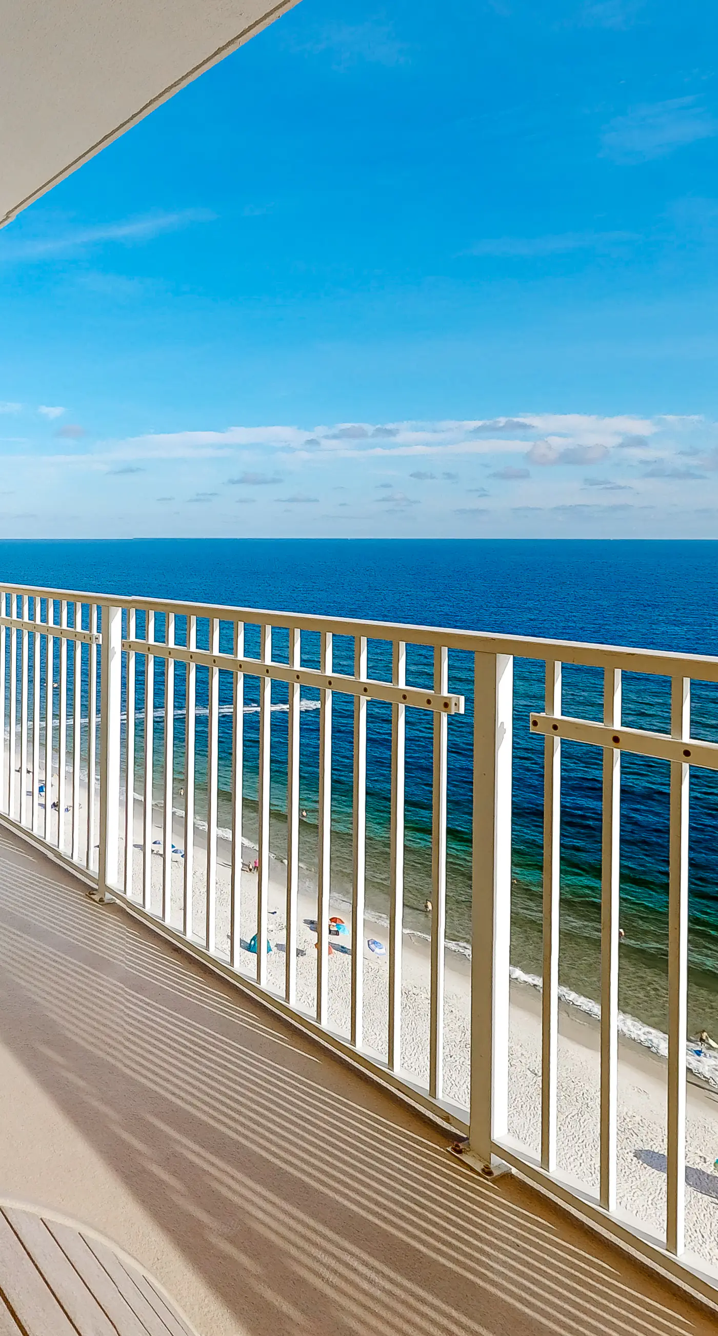 Beachfront condo with pool, hot tub, and sauna access - private balcony