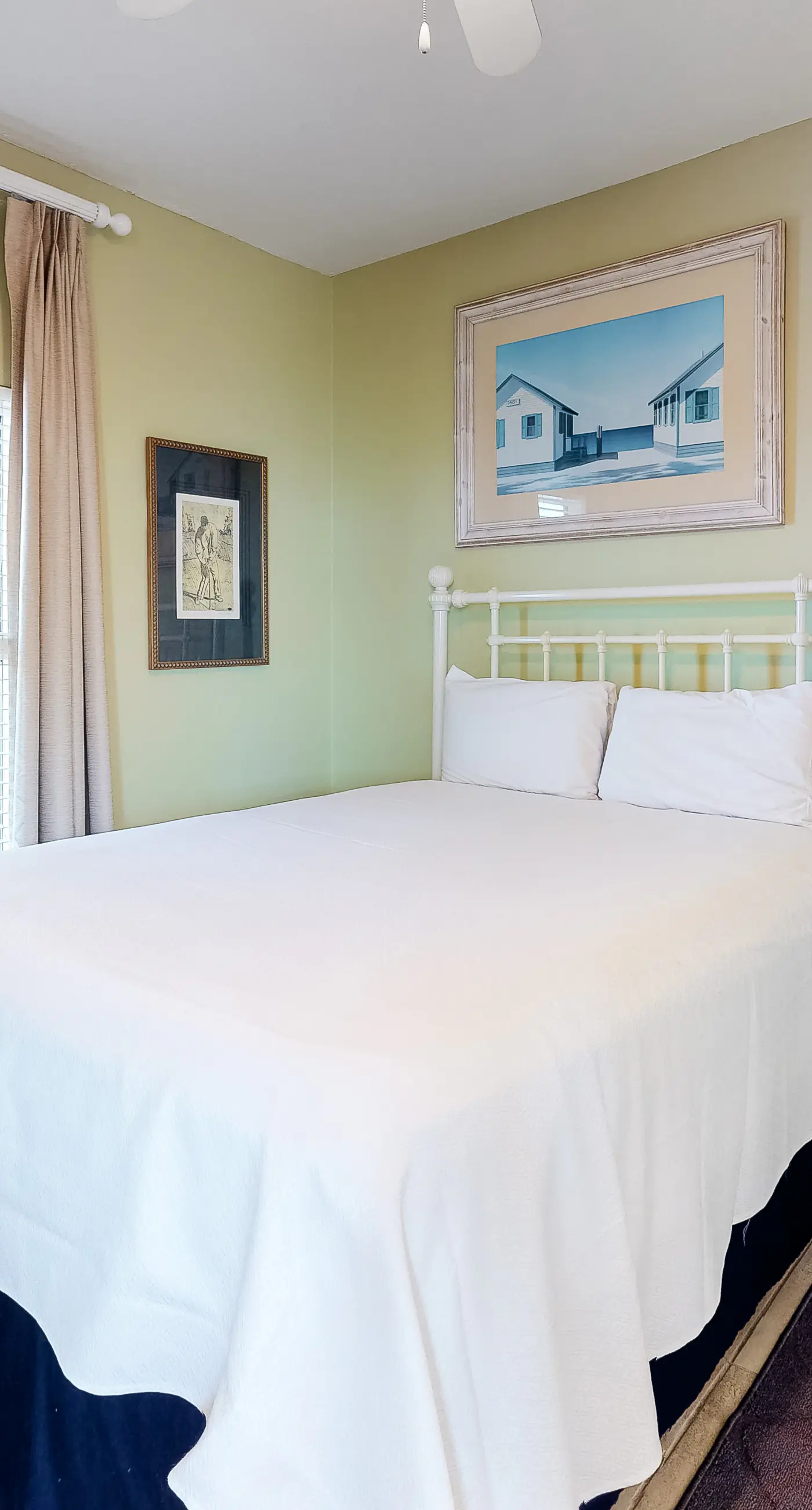 Beachfront condo with pool, hot tub, and sauna access - private balcony