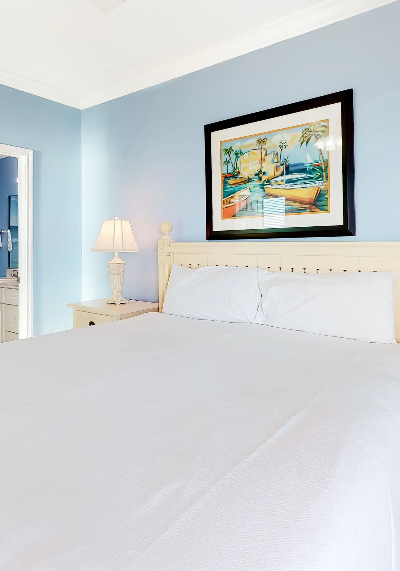 Beachfront condo with pool, hot tub, and sauna access - private balcony