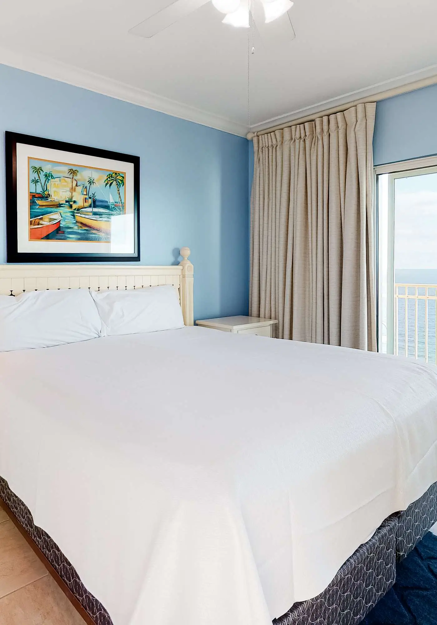 Beachfront condo with pool, hot tub, and sauna access - private balcony