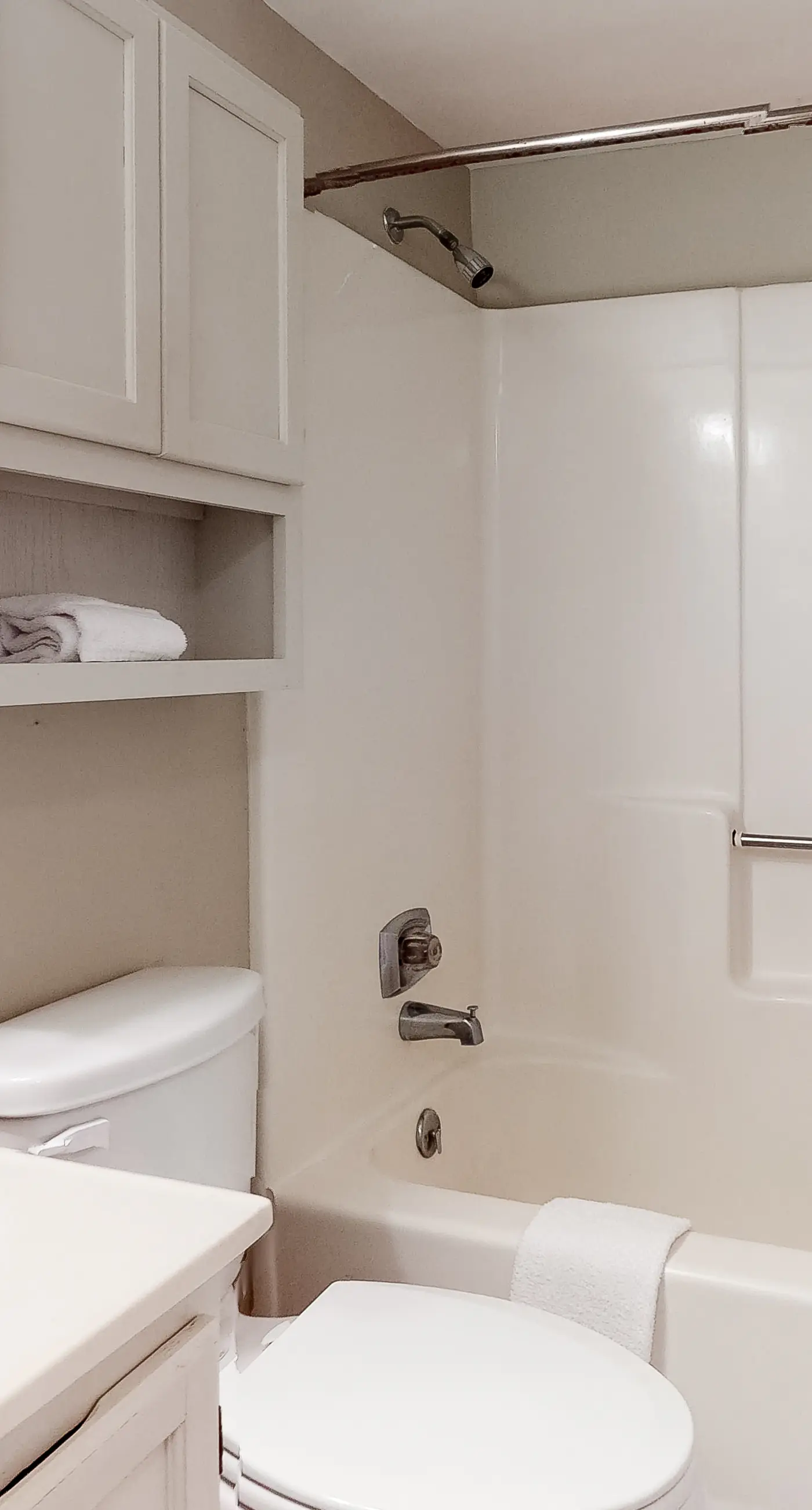 Gulf-Front Condo with Shared Outdoor Pool, Private Balcony, Incredible Views & WiFi