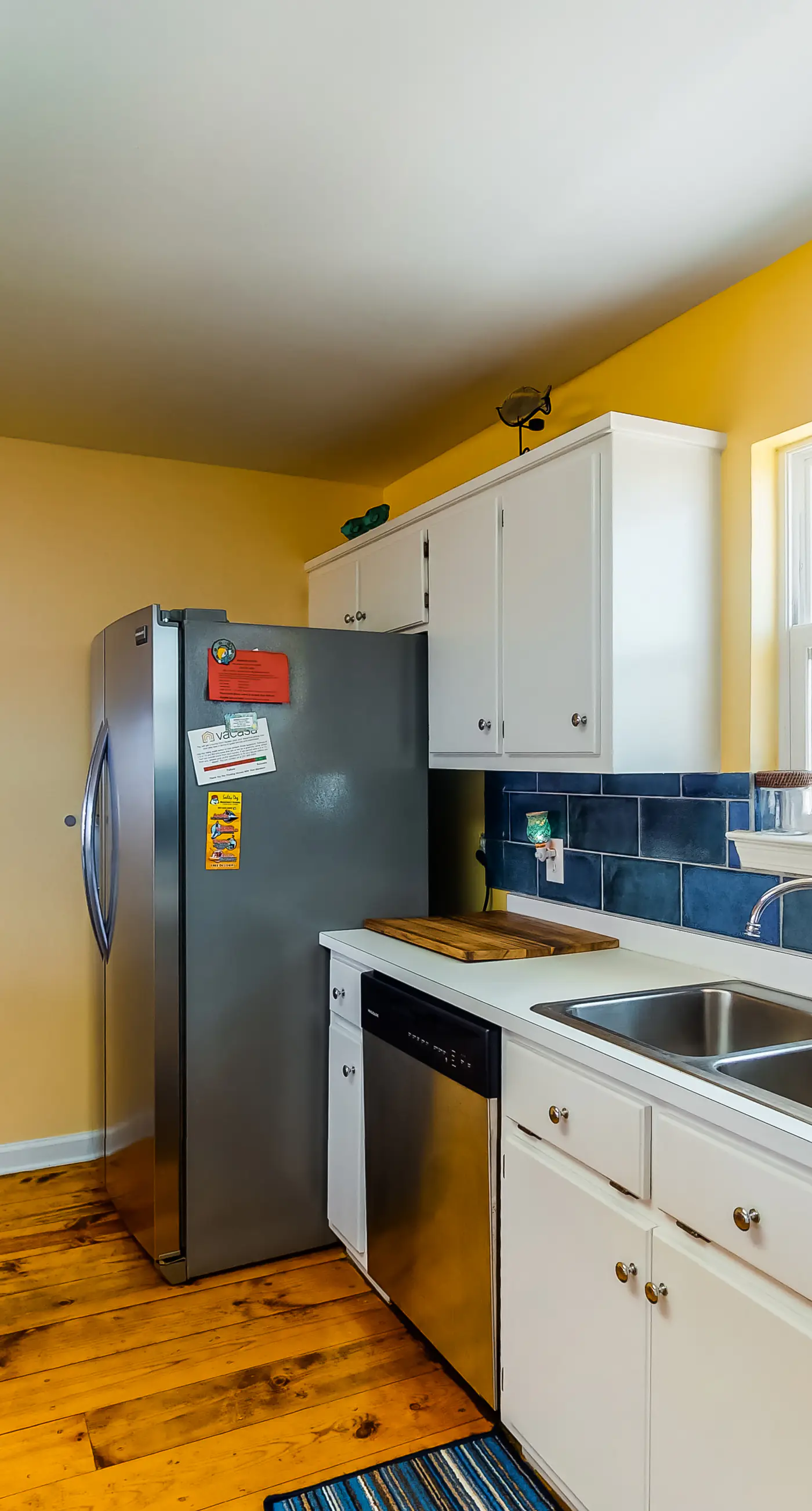 Dog-friendly, water view beach house with a full kitchen, furnished deck, private