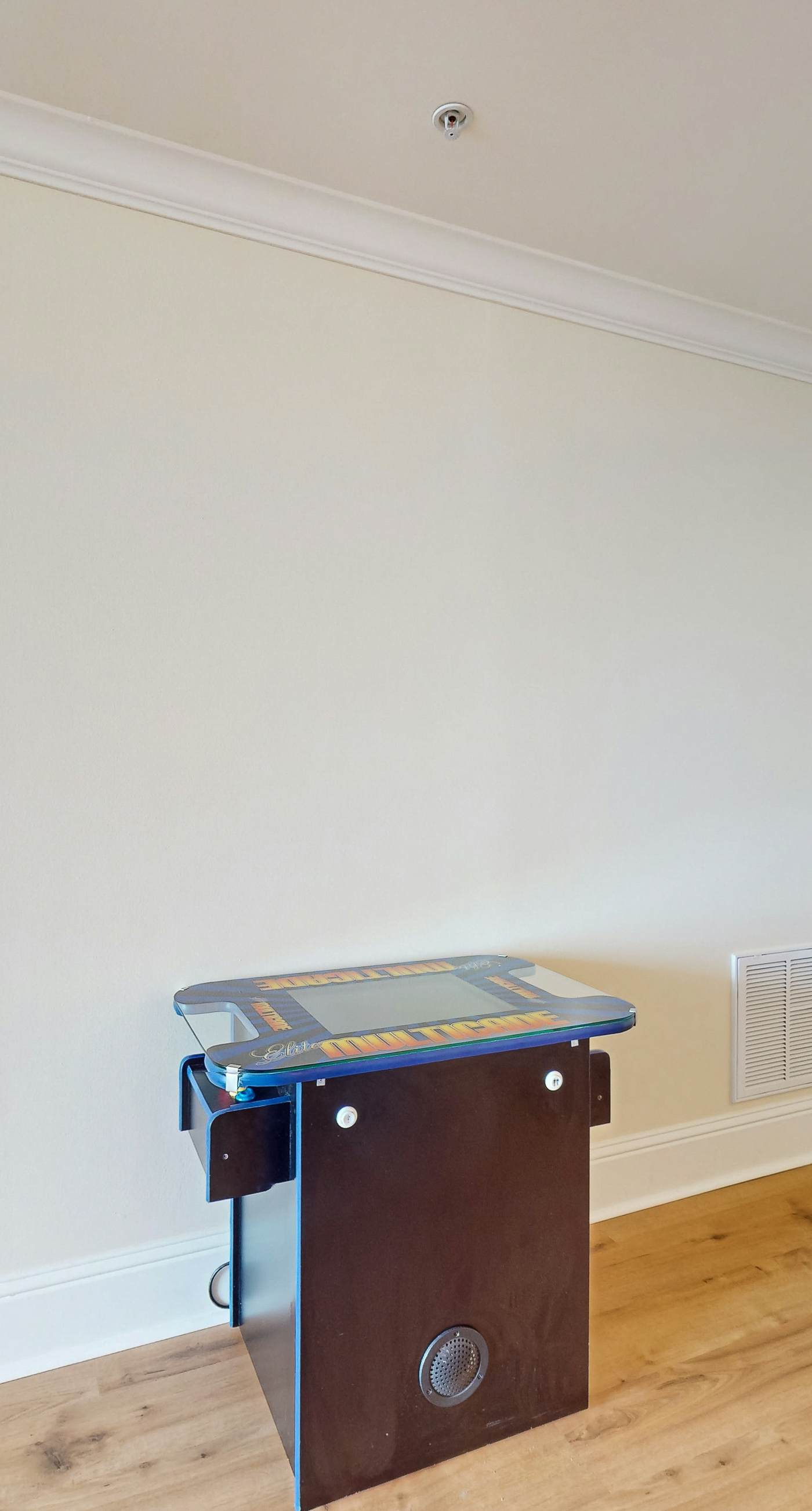 Sunlit beach condo with pool, hot tub, & amazing view - steps to the sand