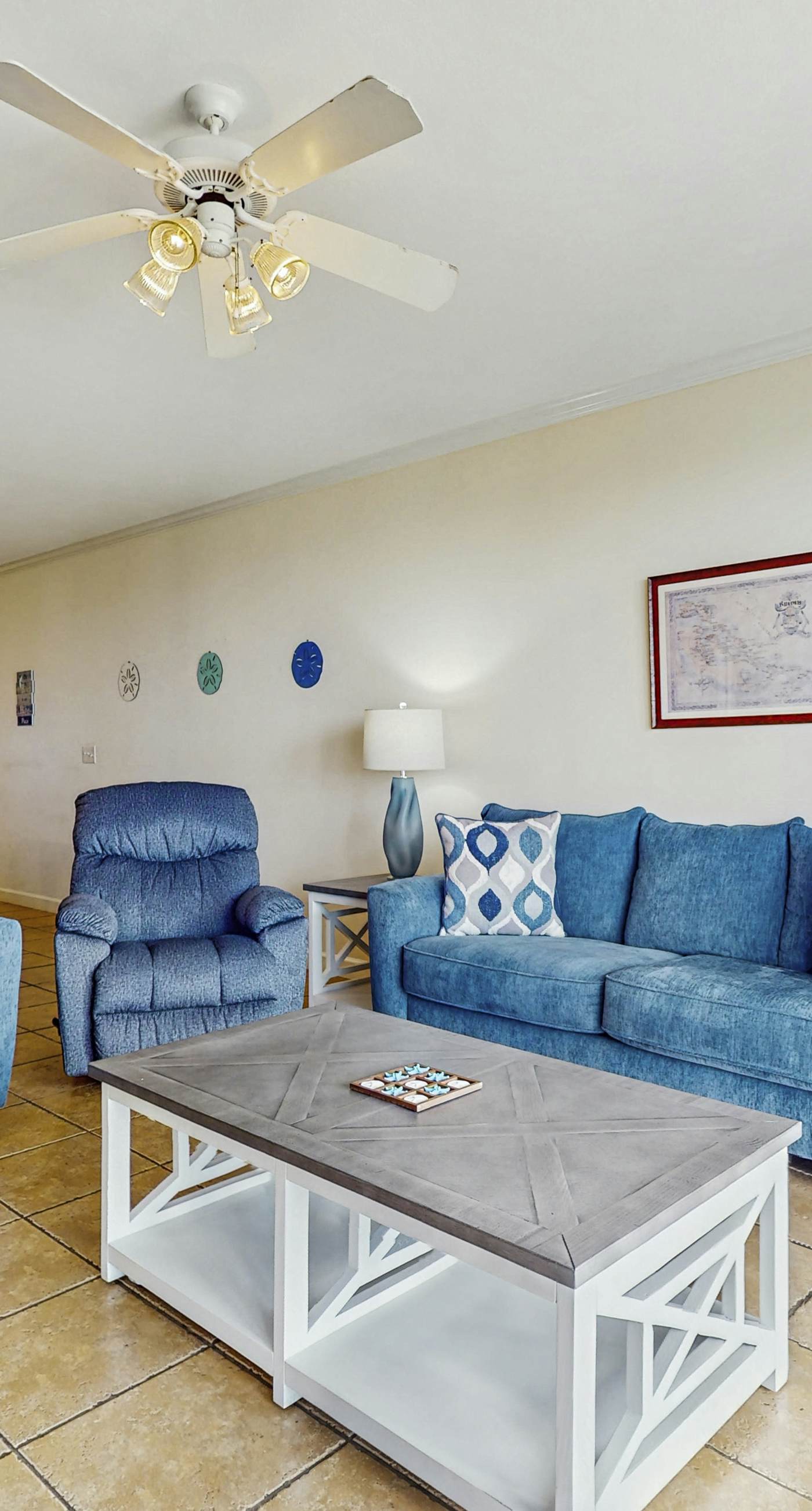 Perfect beachfront condo with pool, internet, and washer and dryer