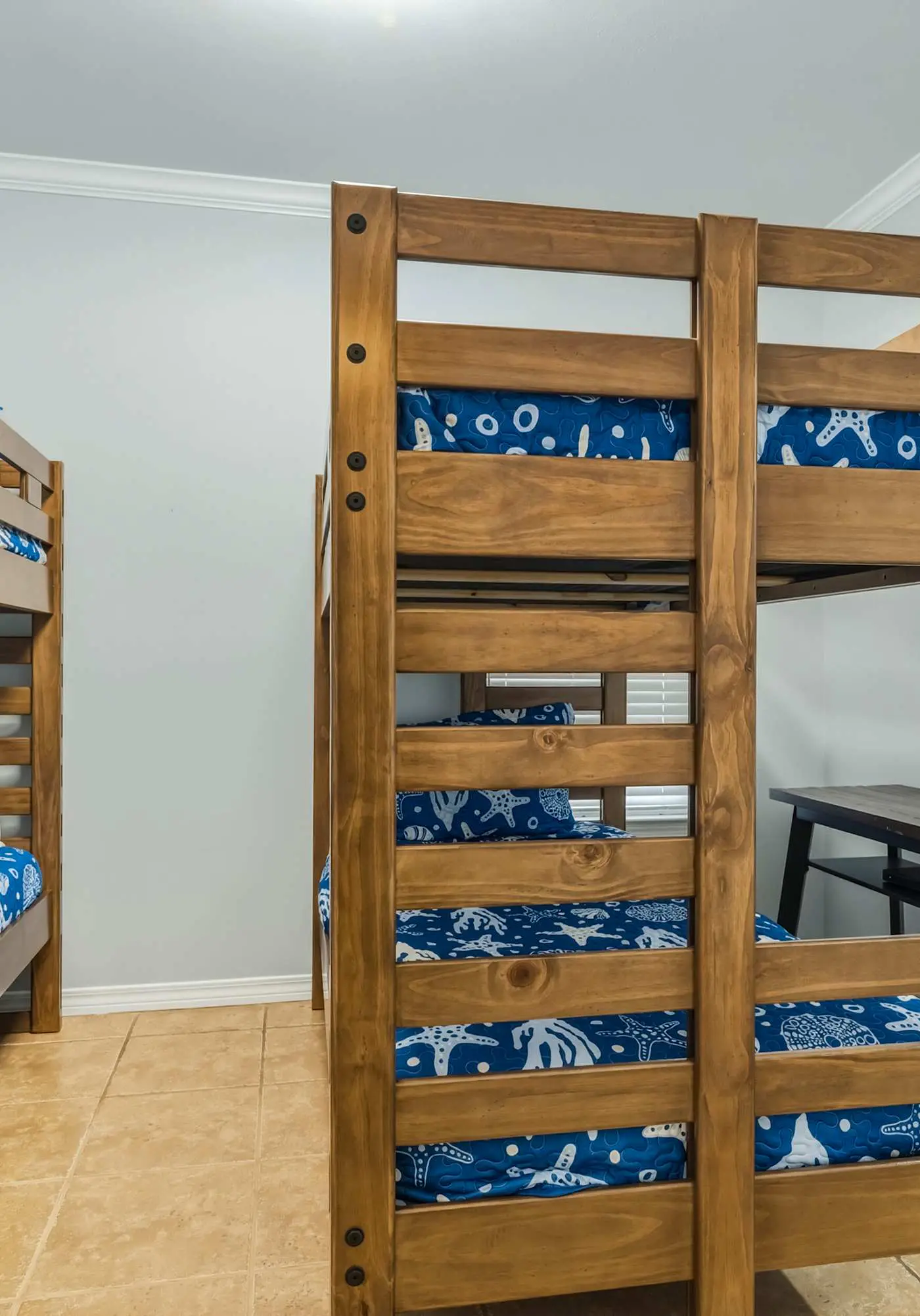 Perfect beachfront condo with pool, internet, and washer and dryer
