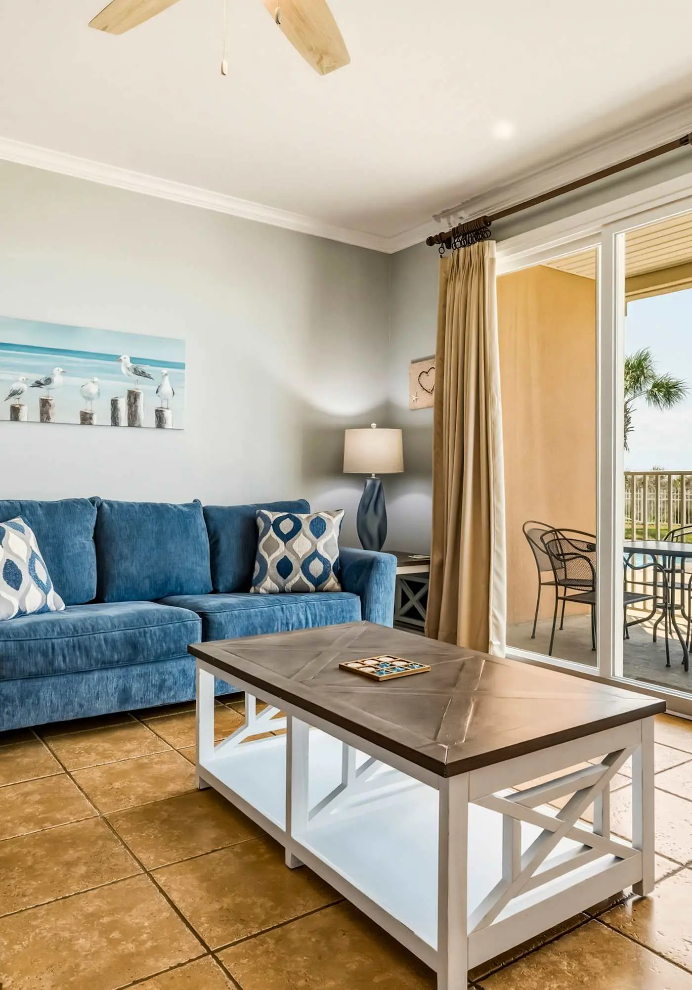 Perfect beachfront condo with pool, internet, and washer and dryer