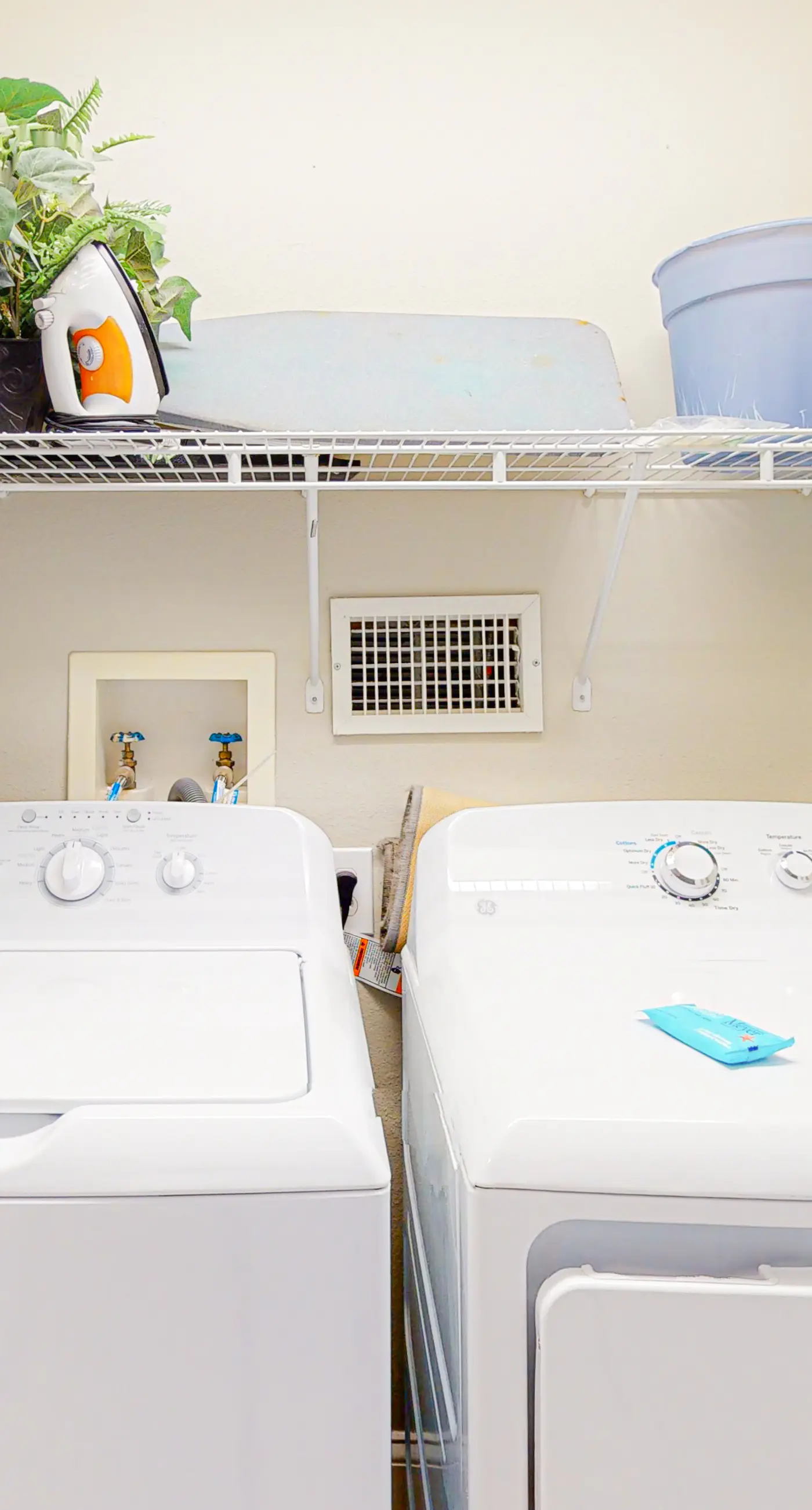 Waterfront beach home with deck, balcony, central AC, & washer dryer