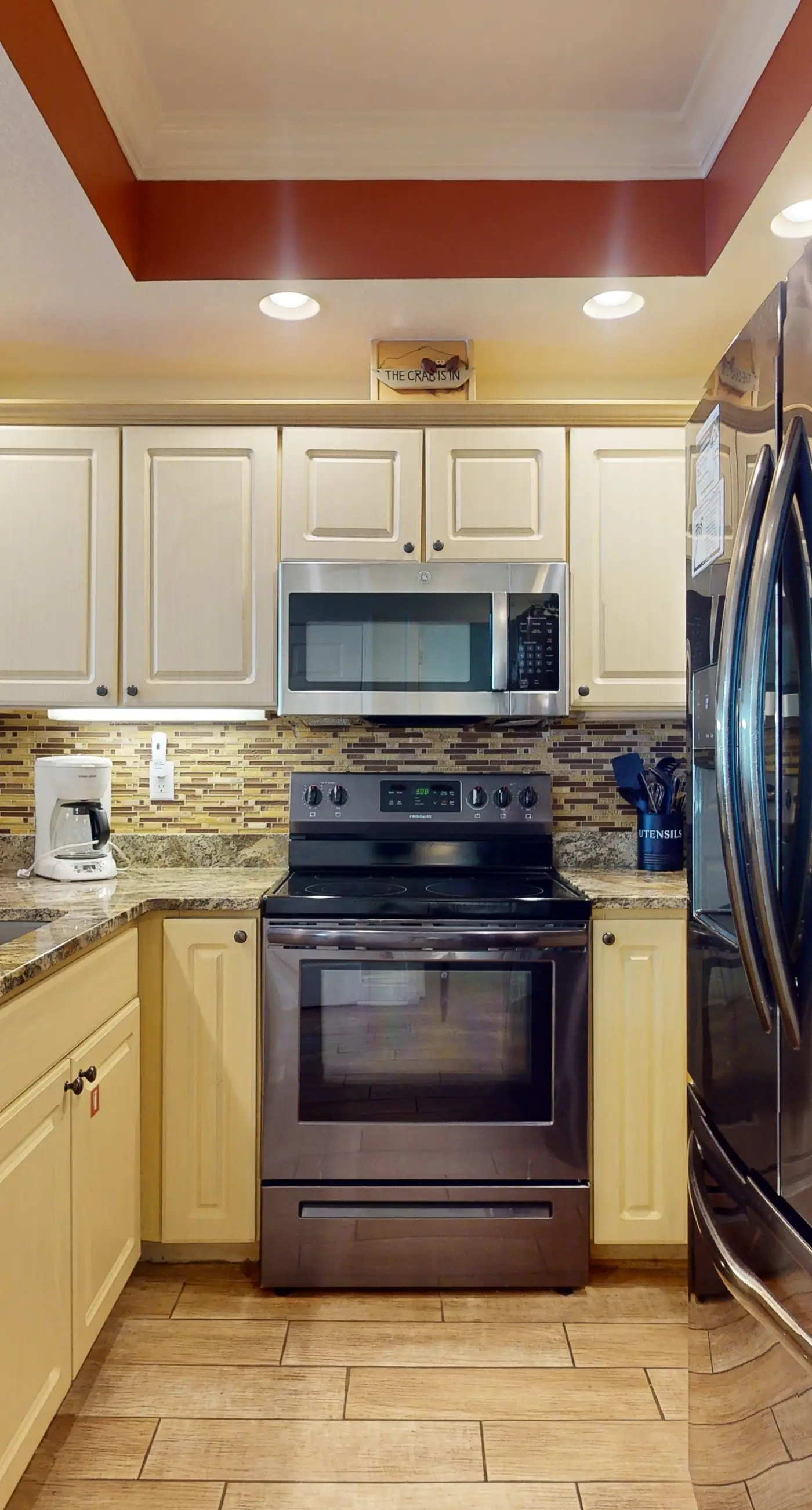 Family-Friendly Gulf-Front Condo w/Shared Pool, Hot Tub, Sauna, Private Balcony