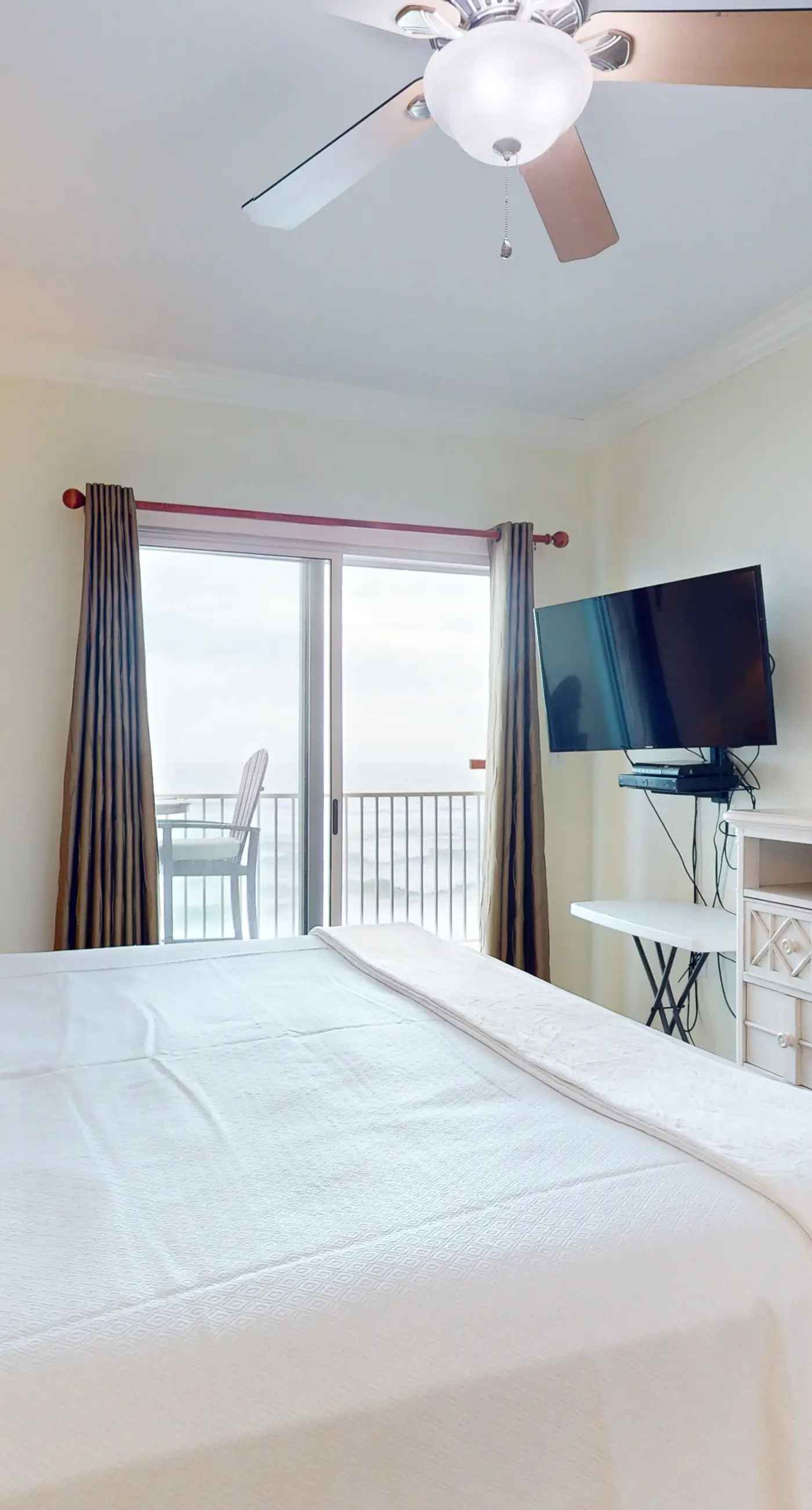 Family-Friendly Gulf-Front Condo w/Shared Pool, Hot Tub, Sauna, Private Balcony