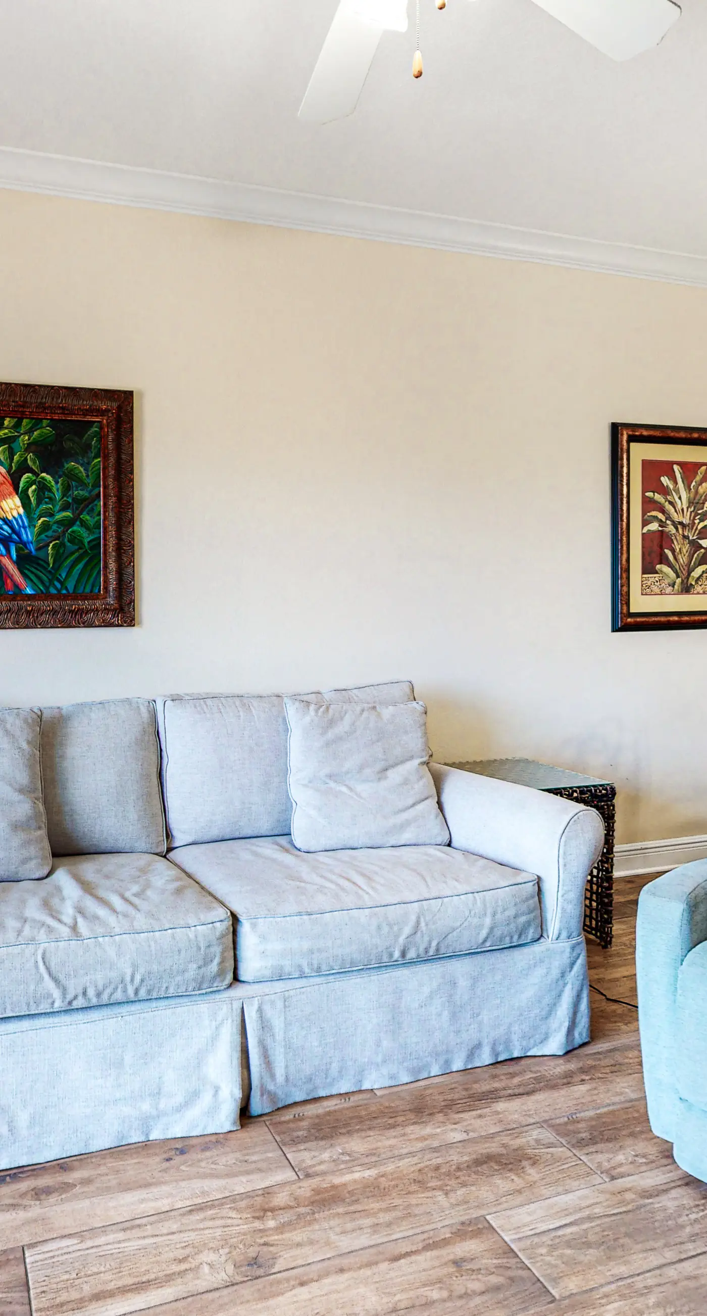 Gulf-view condo with pool, hot tub, lazy river & balcony