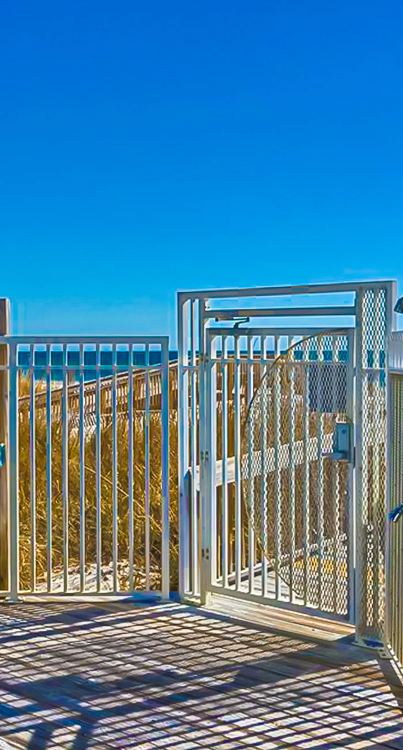 Gulf-view condo with pool, hot tub, lazy river & balcony