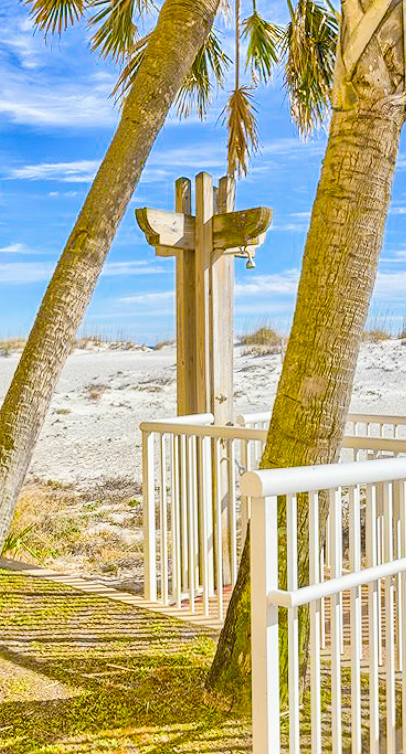 Beachfront Condo with Shared Outdoor Pool, Central AC, Private Balcony, Views, WiFi