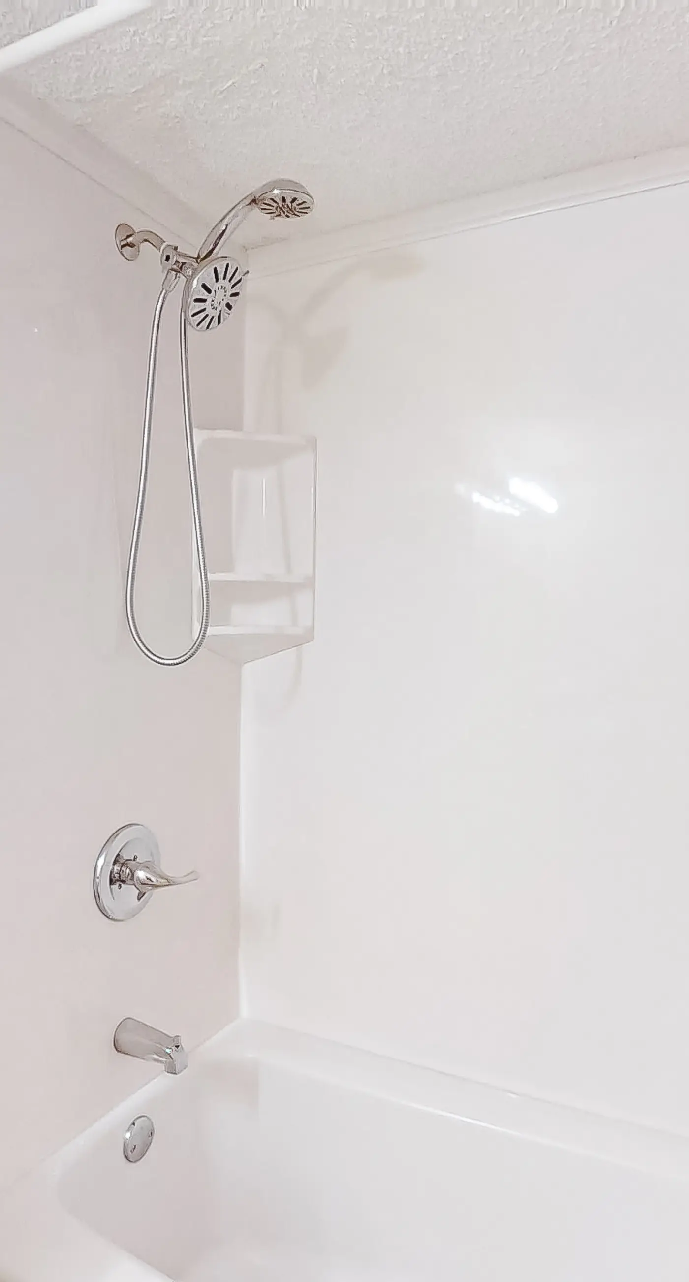 Corner Condo w Amazing Gulf-Front Views, Balcony & Shared Pools Hot Tubs Gym