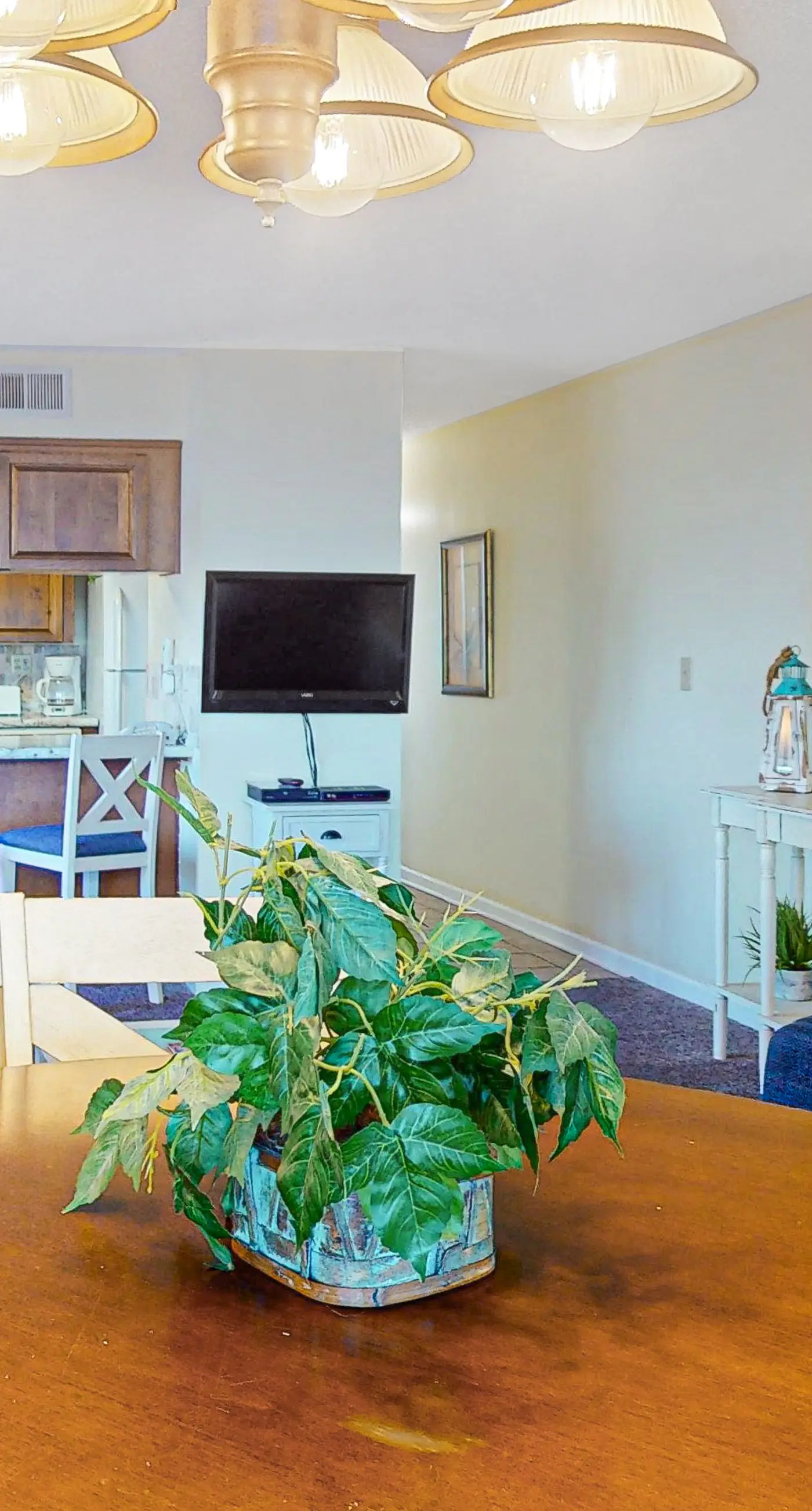 Convenient condo with balcony, beach views, pool, & central AC