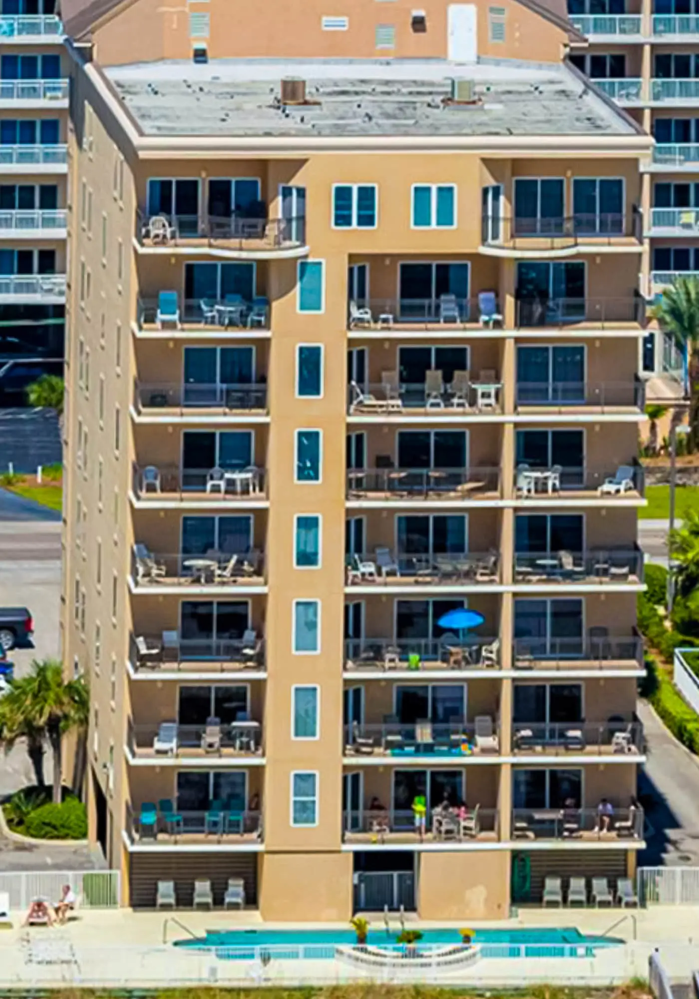 Gulf-Front Condo with Balcony, Beach Views, WiFi, AC & Shared Gulf-Facing Pool