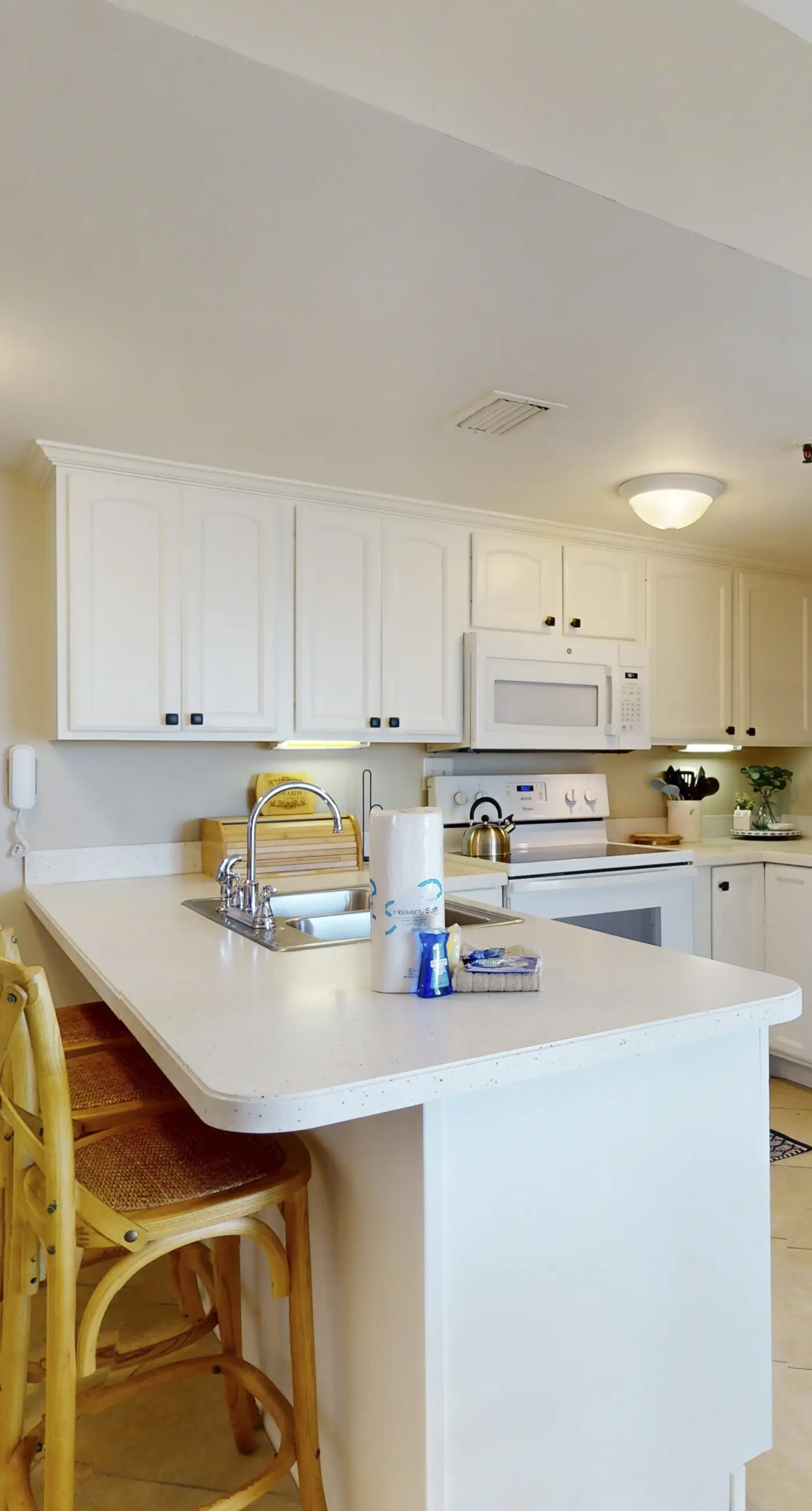 Gulfview condo wbalcony & resort amenities - shared pools, hot tubs, tennis