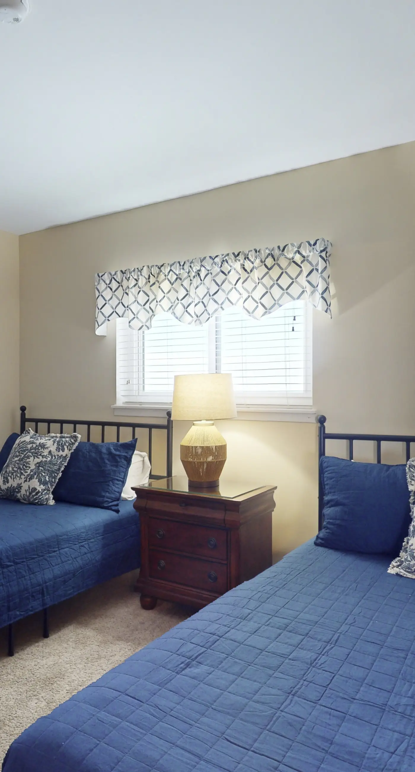 Gulfview condo wbalcony & resort amenities - shared pools, hot tubs, tennis