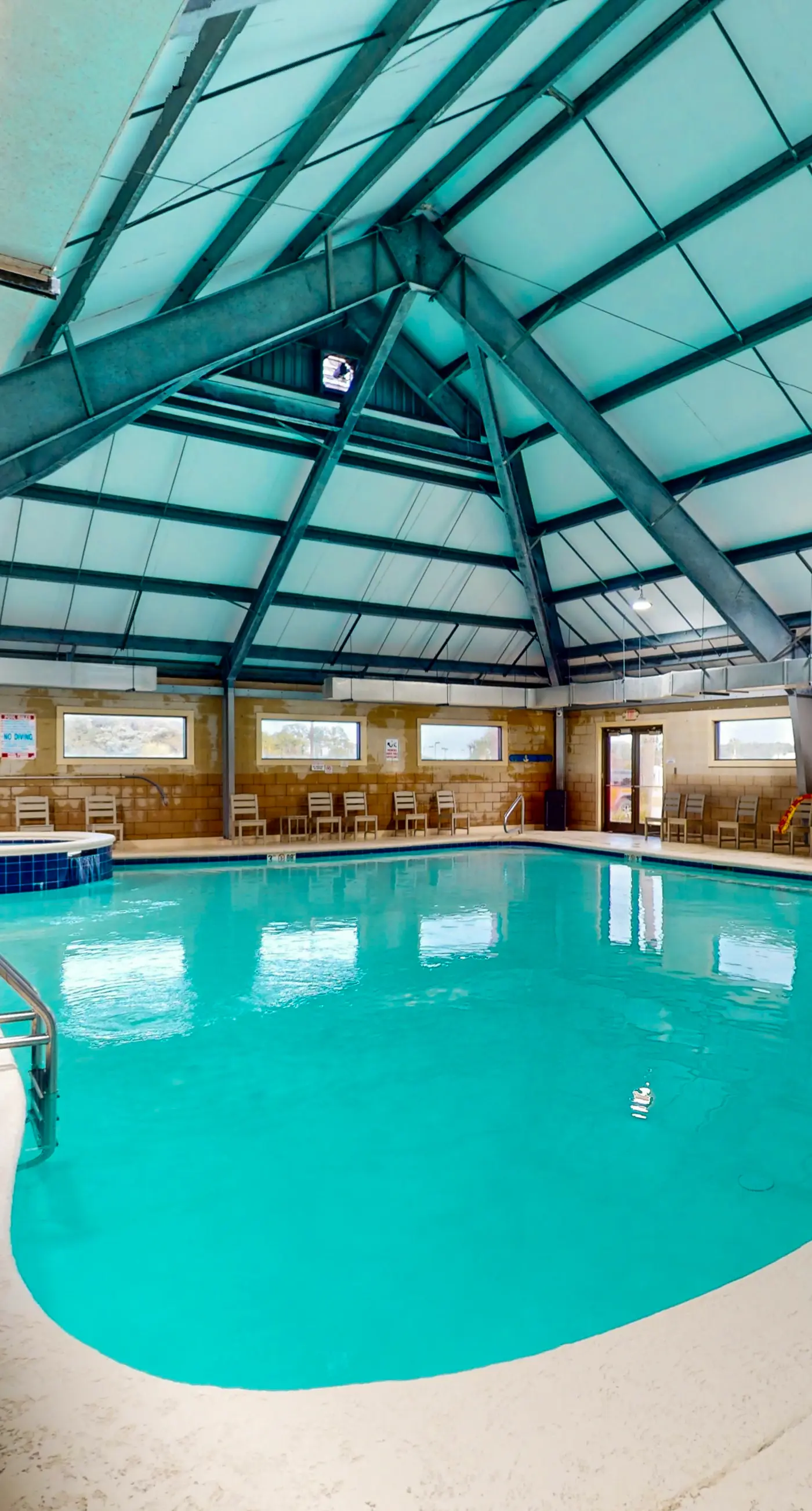 Gulfview condo wbalcony & resort amenities - shared pools, hot tubs, tennis