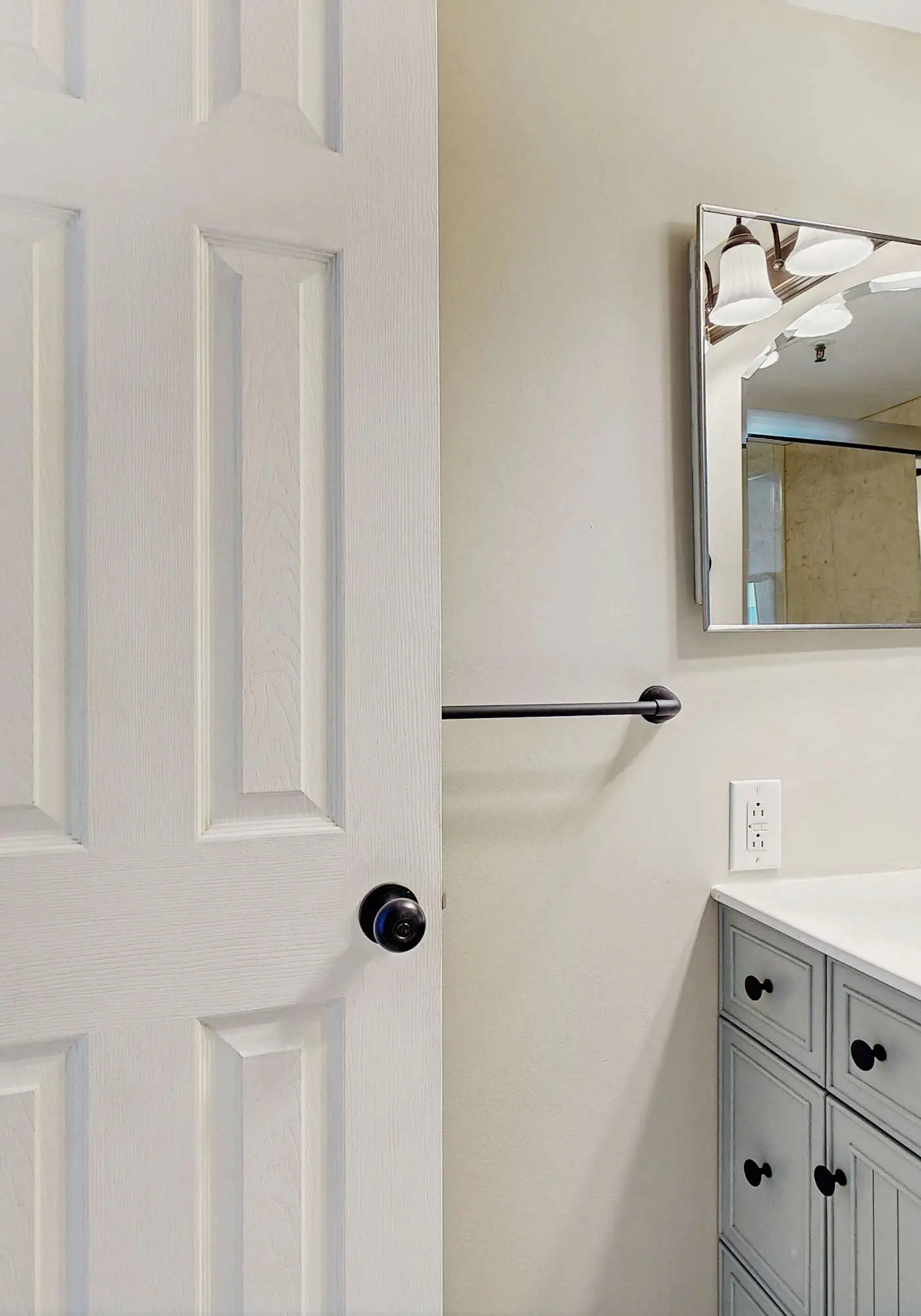 Gulfview condo wbalcony & resort amenities - shared pools, hot tubs, tennis