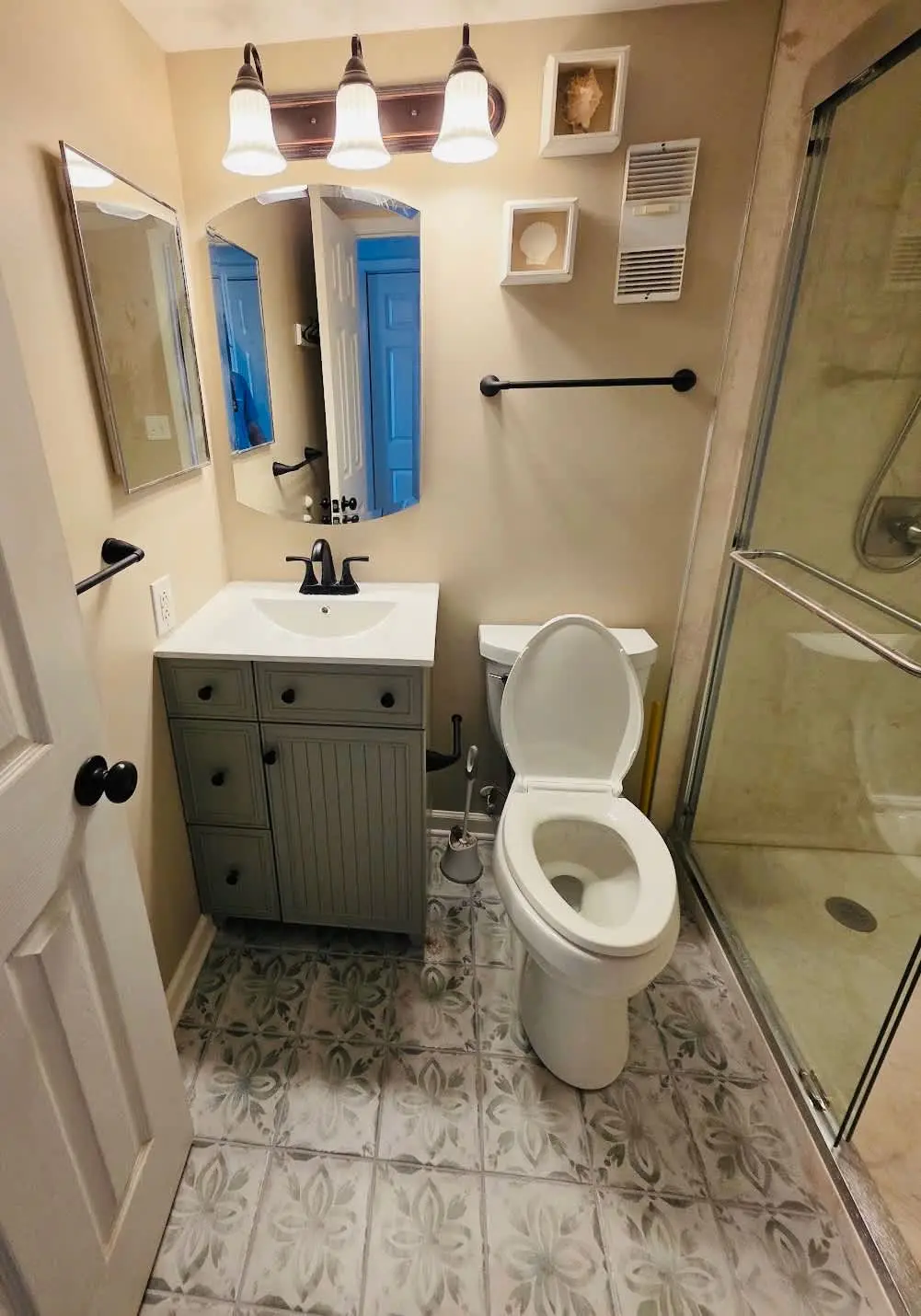 Gulfview condo wbalcony & resort amenities - shared pools, hot tubs, tennis
