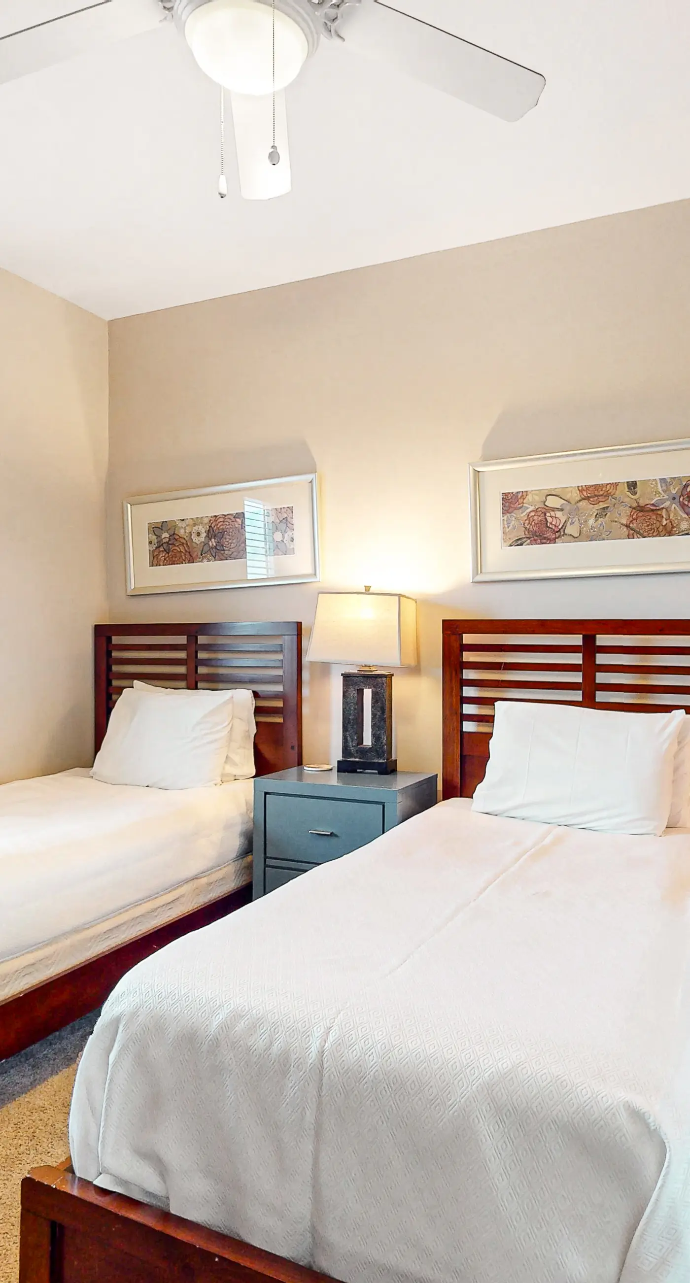 Gulf-front condo with pool, sauna, washer,dryer, & central AC