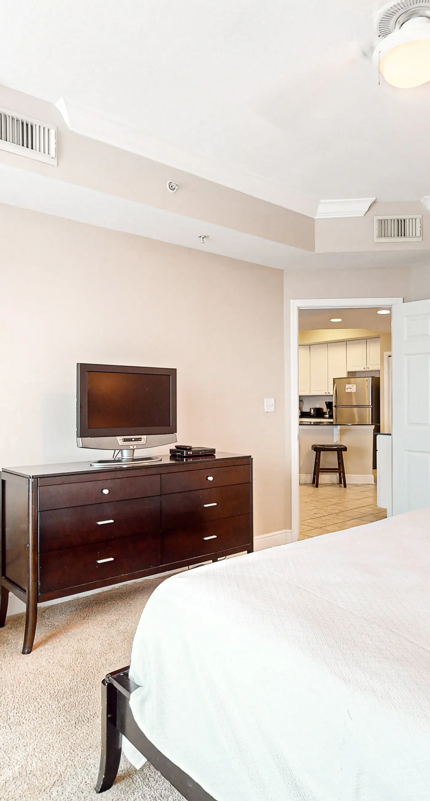 Gulf-front condo with pool, sauna, washer,dryer, & central AC