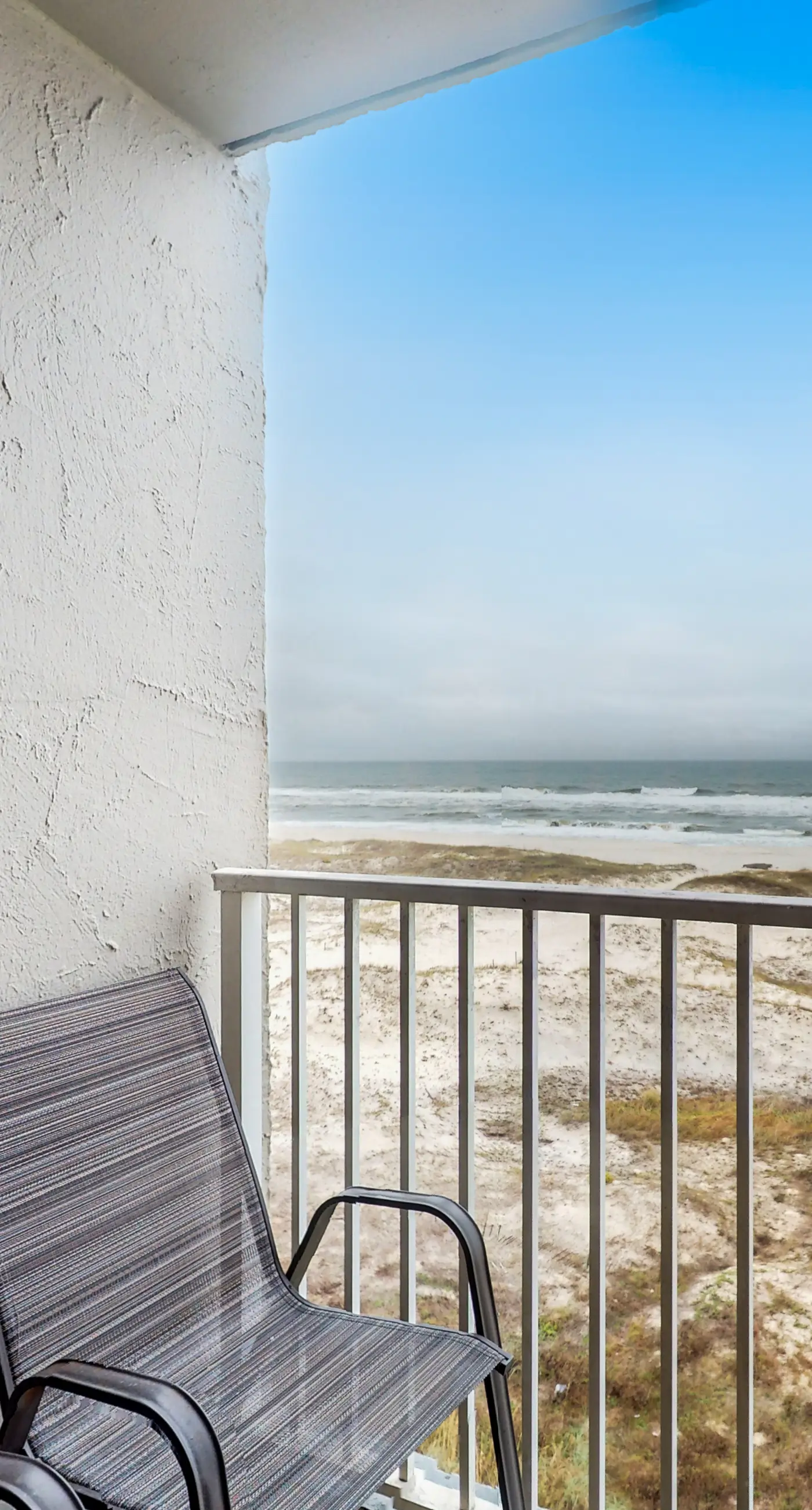 Waterfront retreat with Gulf views, pools