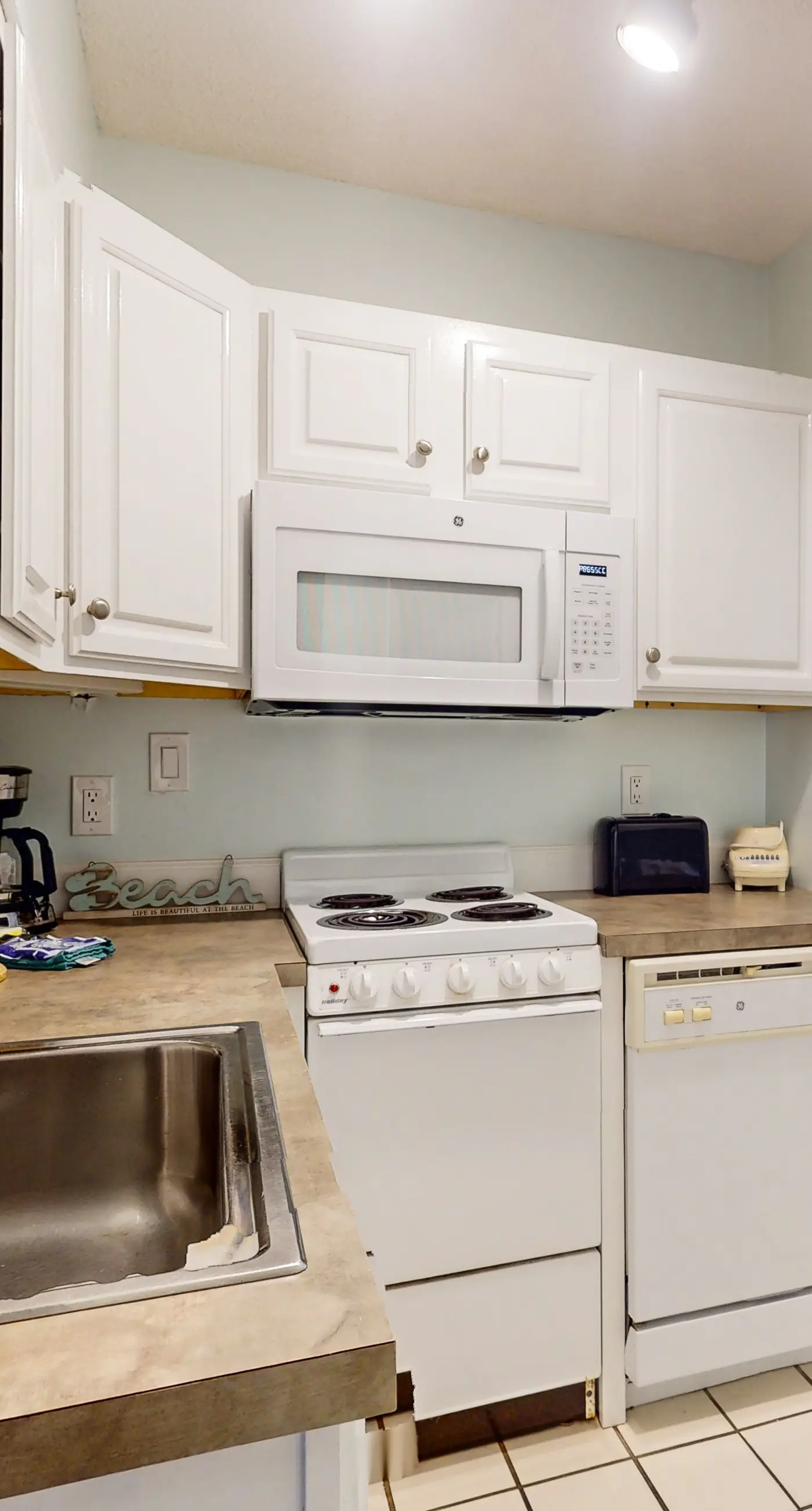 Waterfront retreat with Gulf views, pools