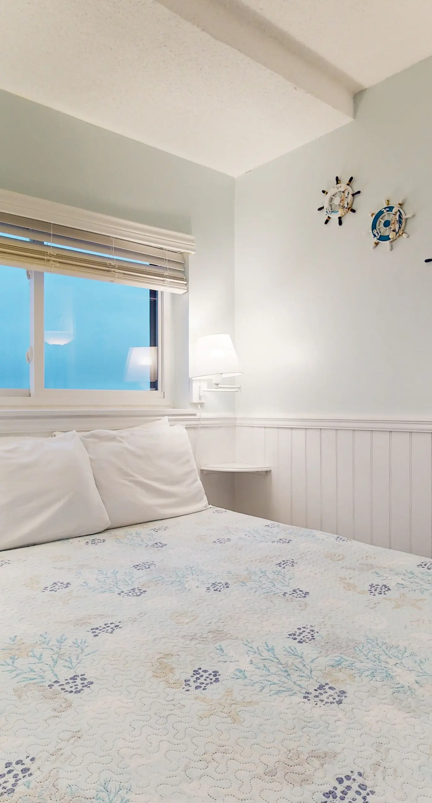 Waterfront retreat with Gulf views, pools