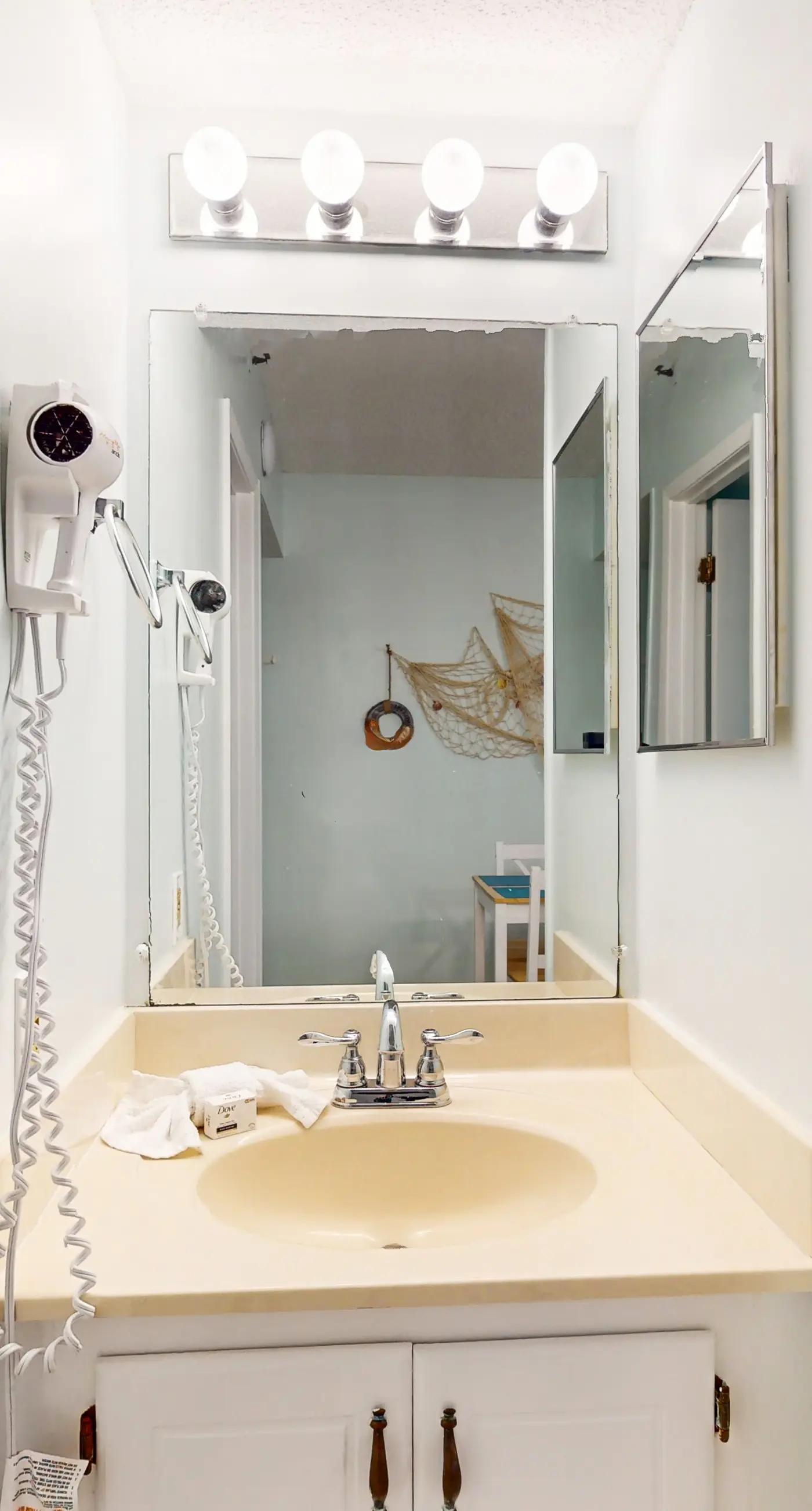 Waterfront retreat with Gulf views, pools