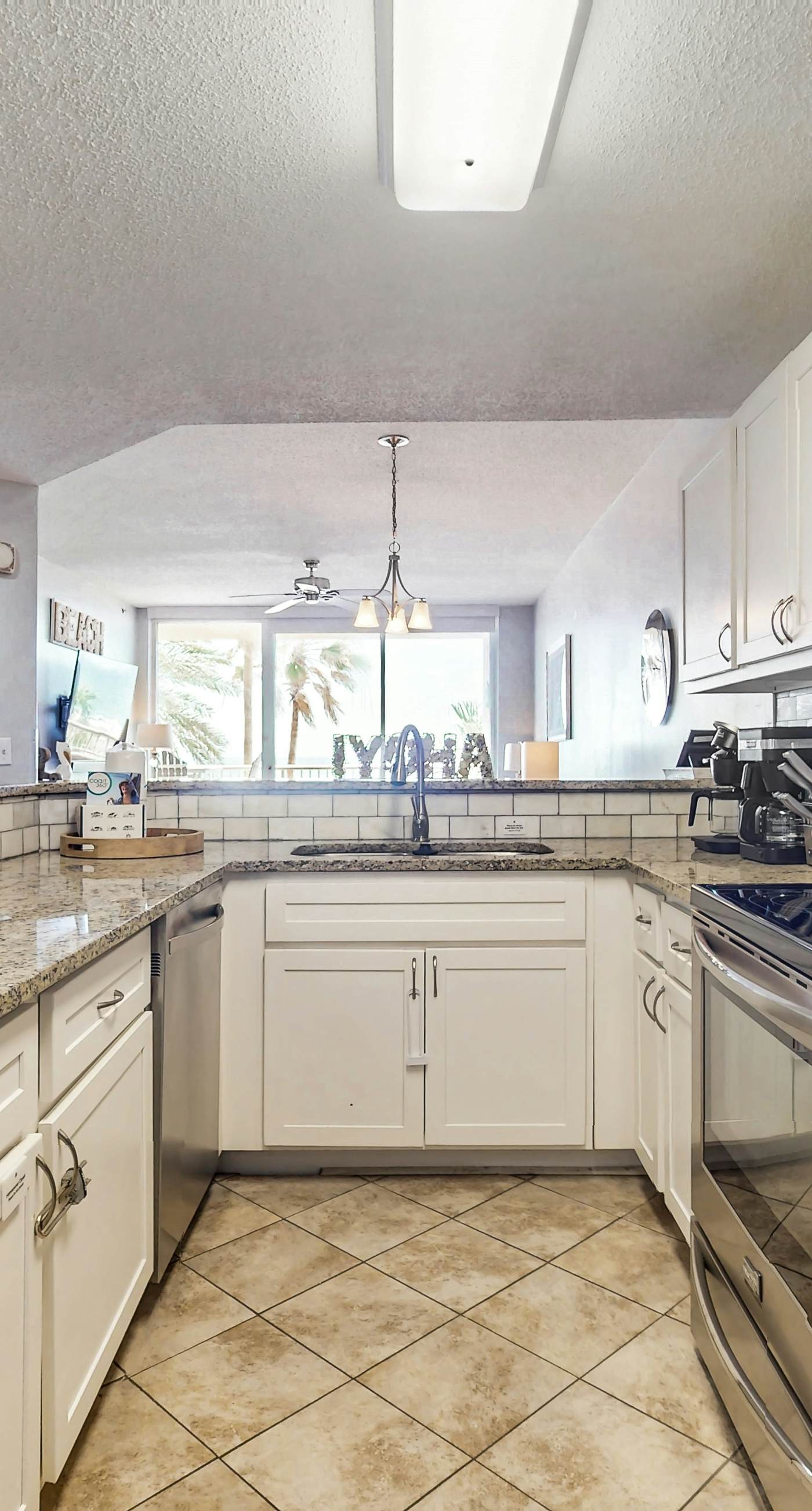 Gulf View Condo w Balcony & Resort Pool Tennis Sauna Gym