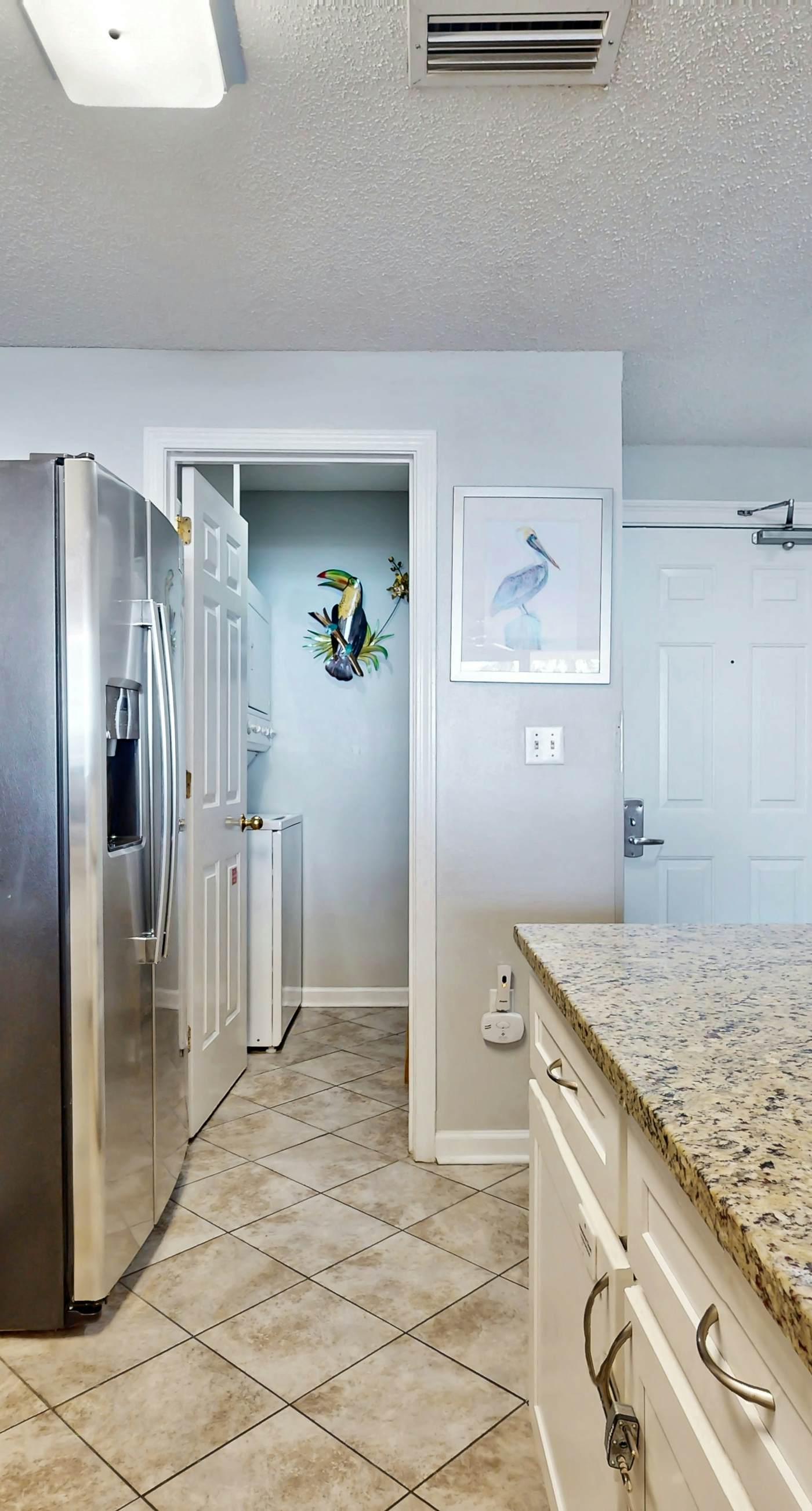 Gulf View Condo w Balcony & Resort Pool Tennis Sauna Gym