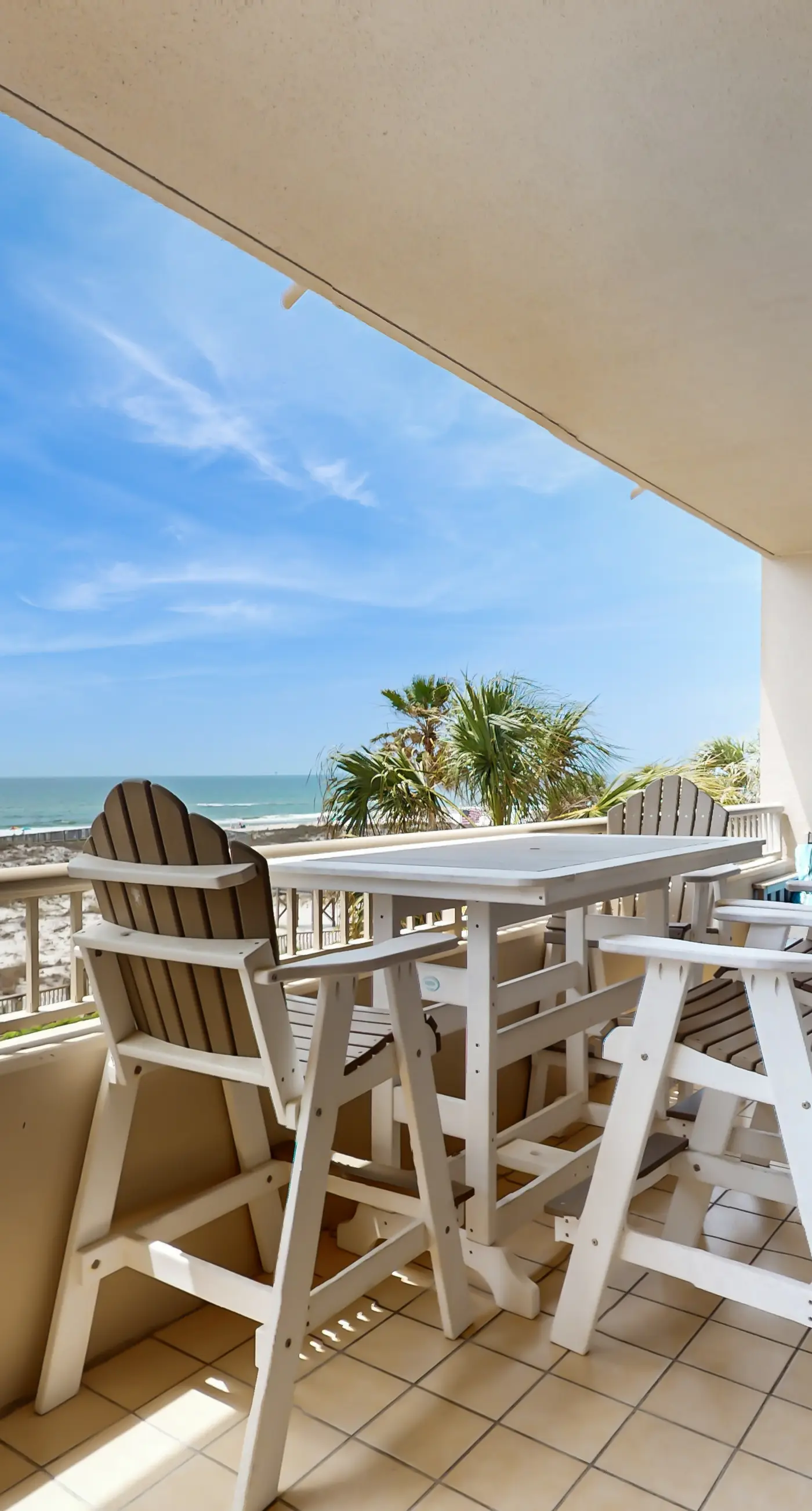 Gulf View Condo w Balcony & Resort Pool Tennis Sauna Gym