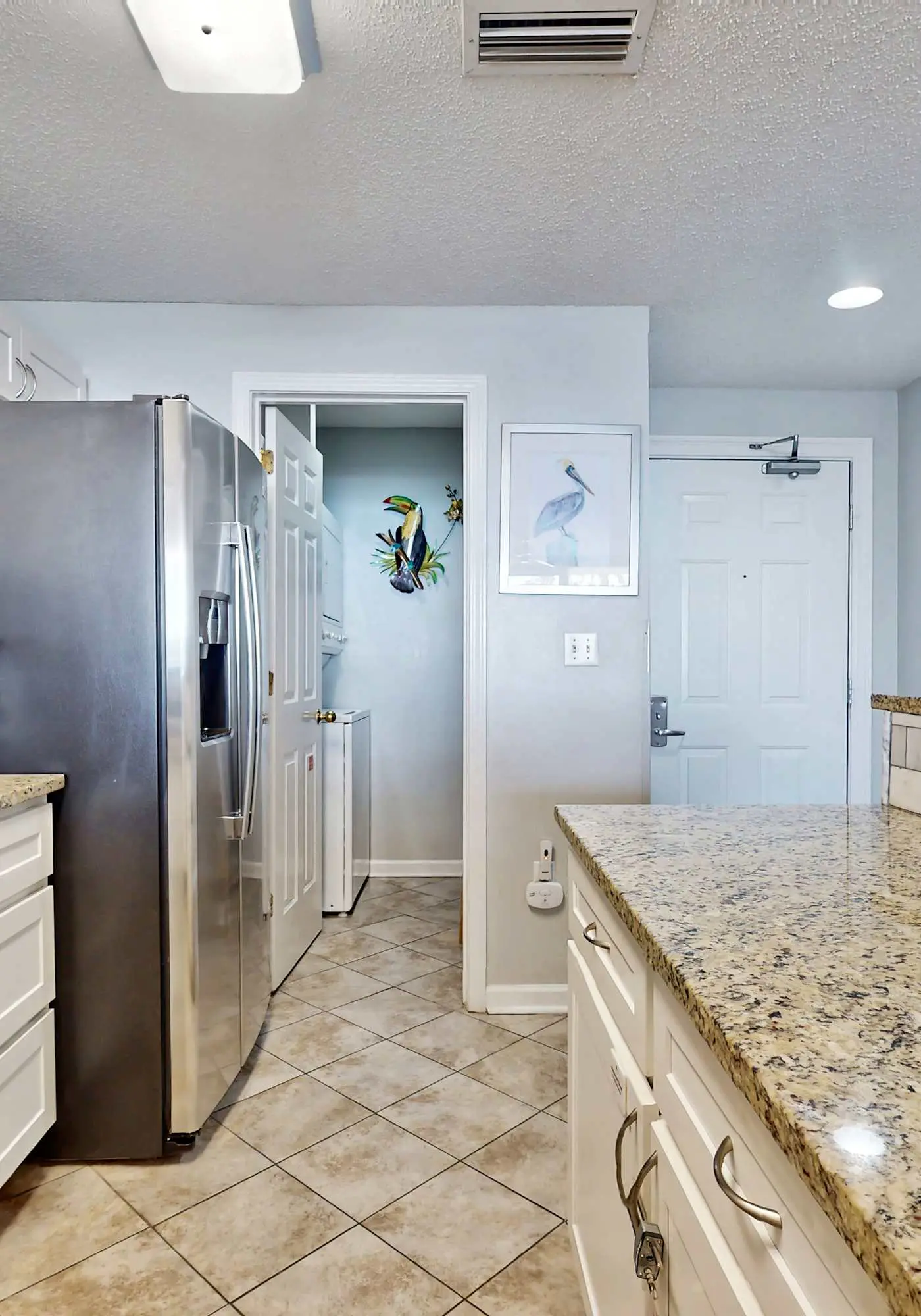 Gulf View Condo w Balcony & Resort Pool Tennis Sauna Gym