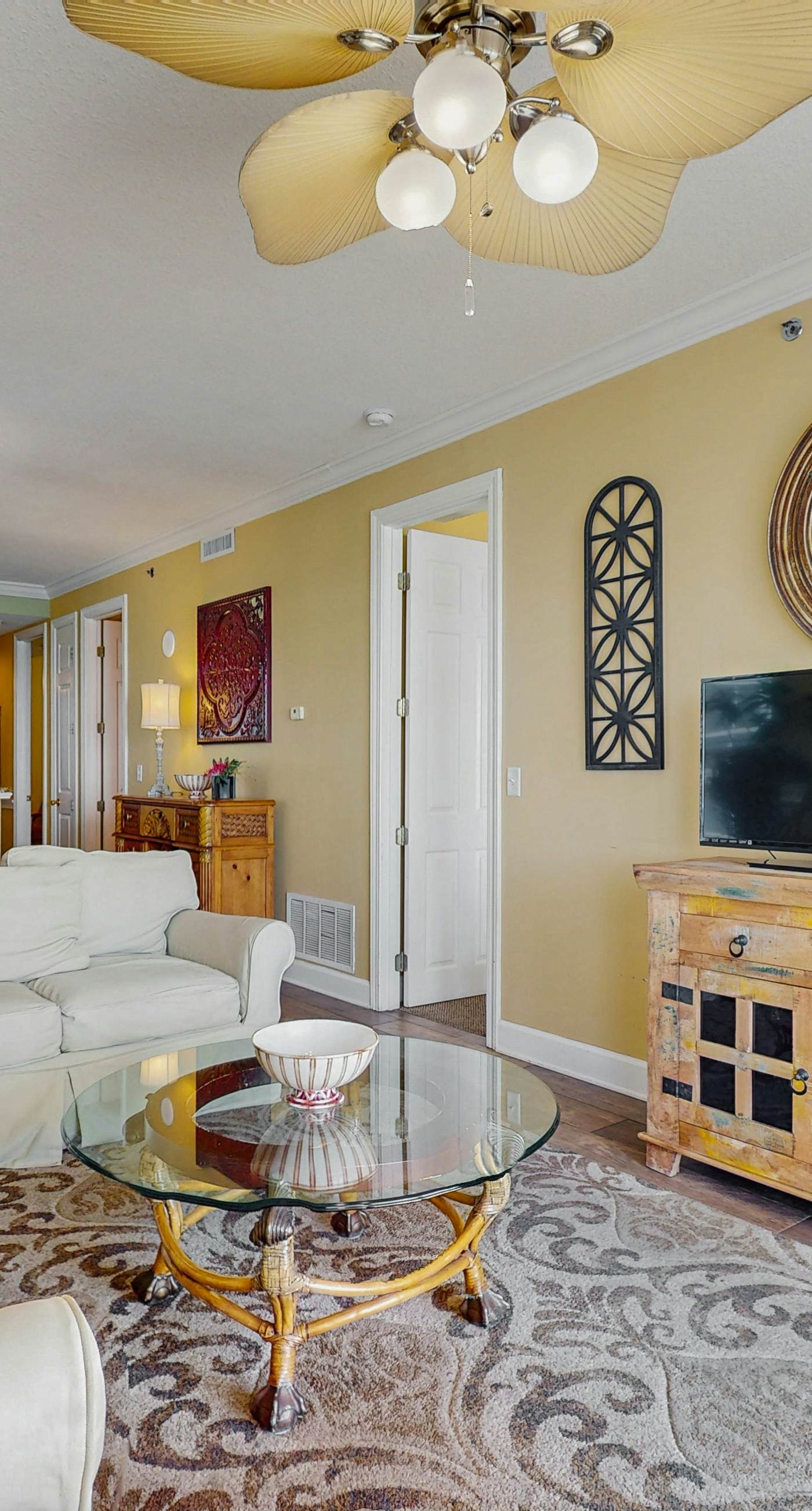 Family-friendly Gulf-front condo with private balcony, hot tub, pool, & gym