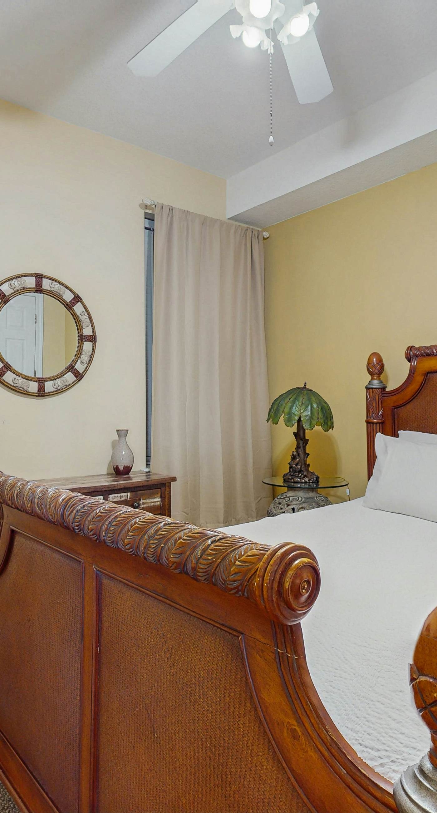 Family-friendly Gulf-front condo with private balcony, hot tub, pool, & gym