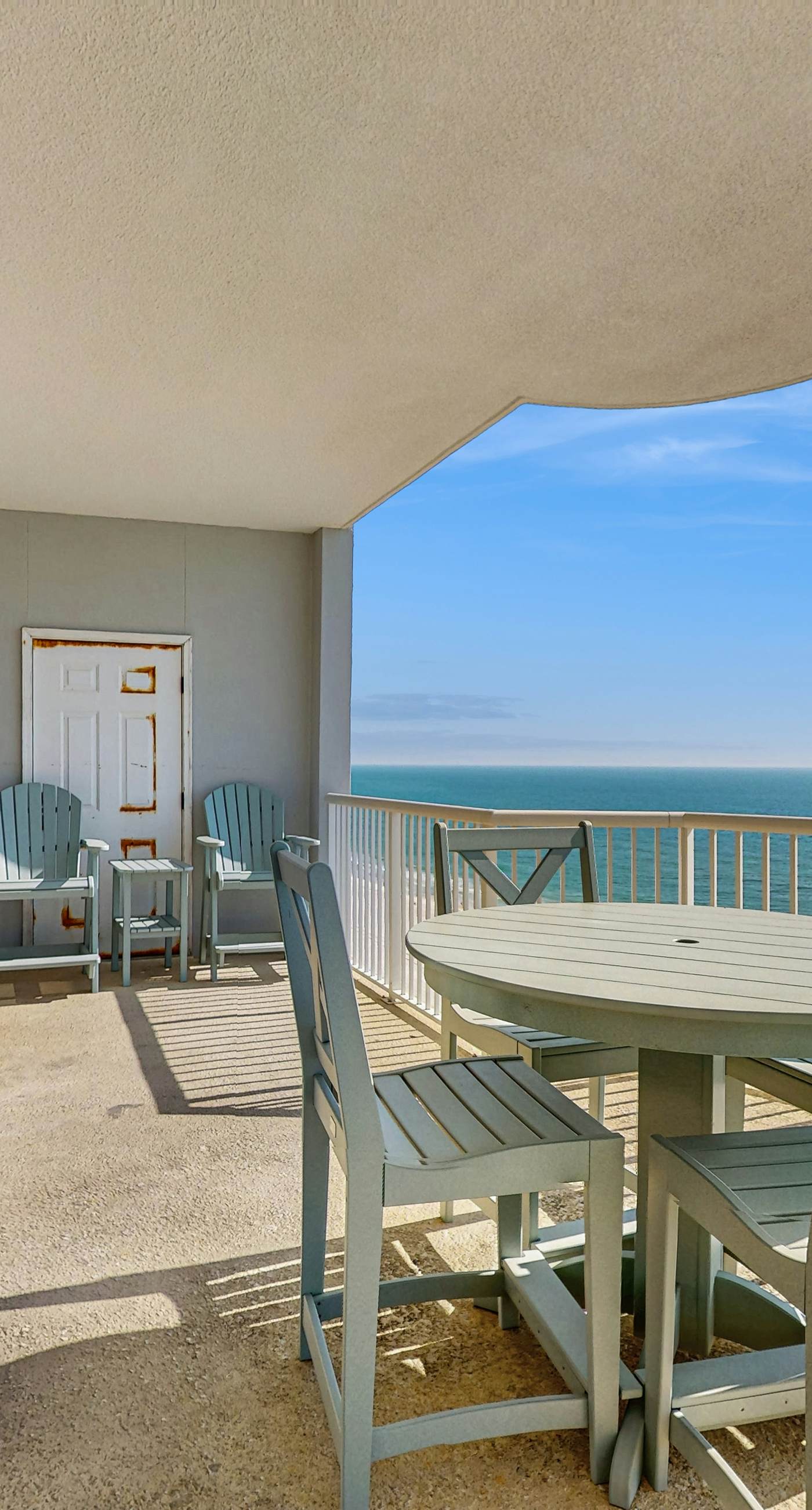 Family-friendly Gulf-front condo with private balcony, hot tub, pool, & gym