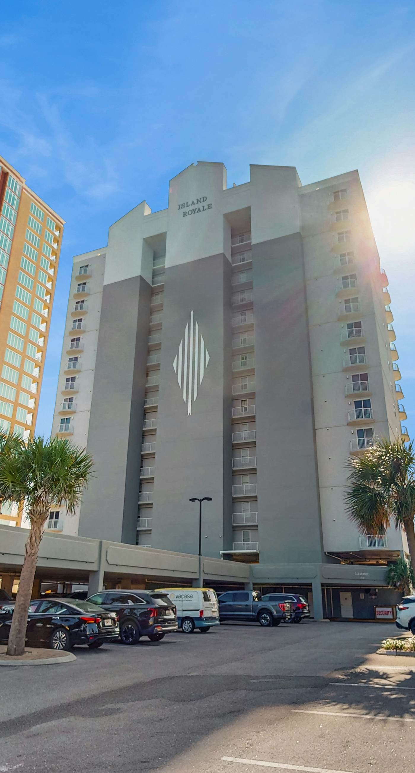 Family-friendly Gulf-front condo with private balcony, hot tub, pool, & gym