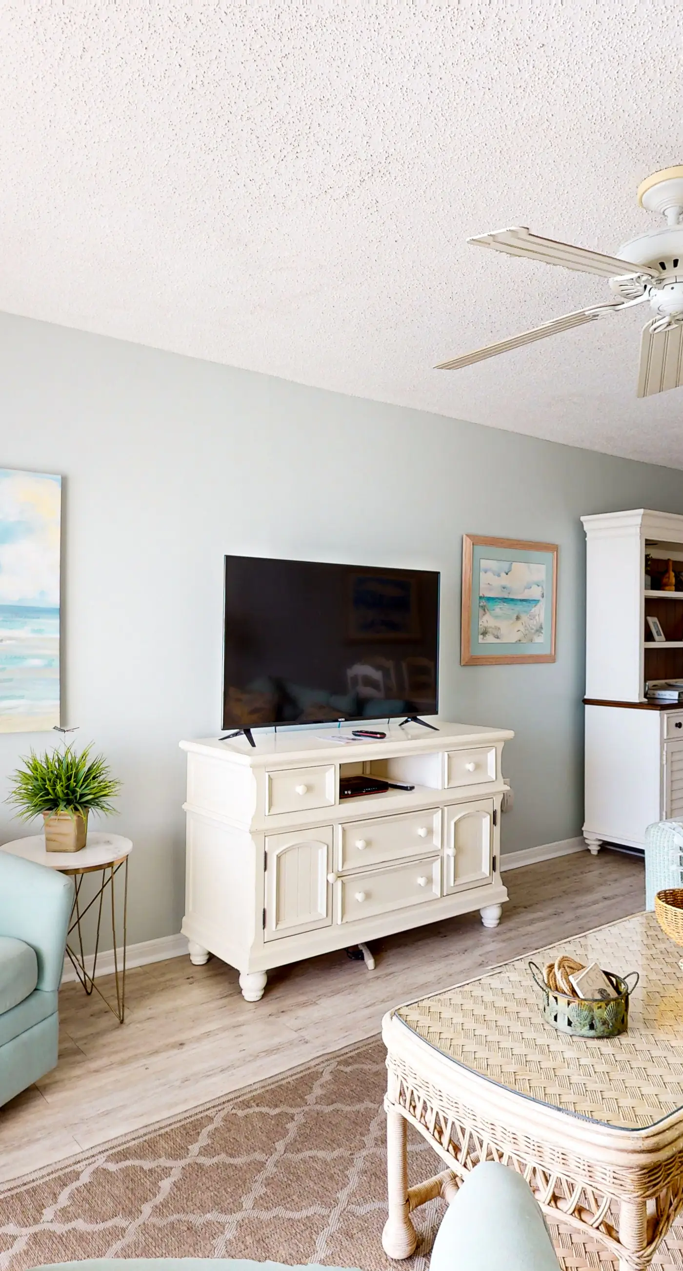 Gulf-front condo with beach views, balcony, central AC & pool