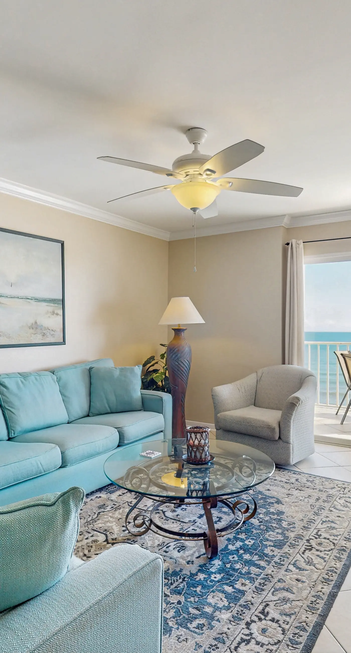 Elegant, Gulf-front condo with amazing view, pool, covered balcony, W/D & AC