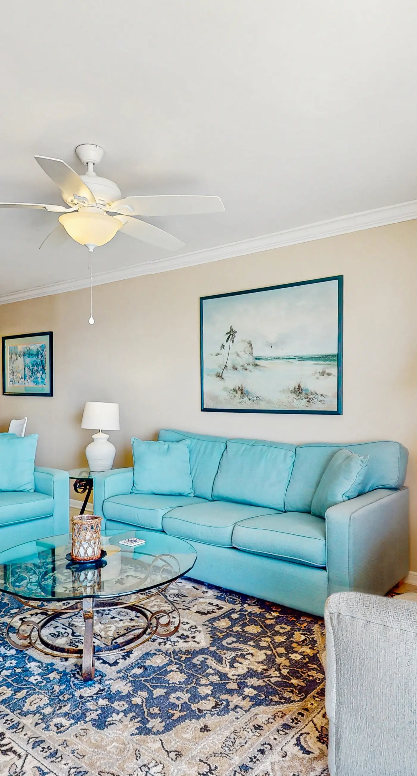 Elegant, Gulf-front condo with amazing view, pool, covered balcony, W/D & AC