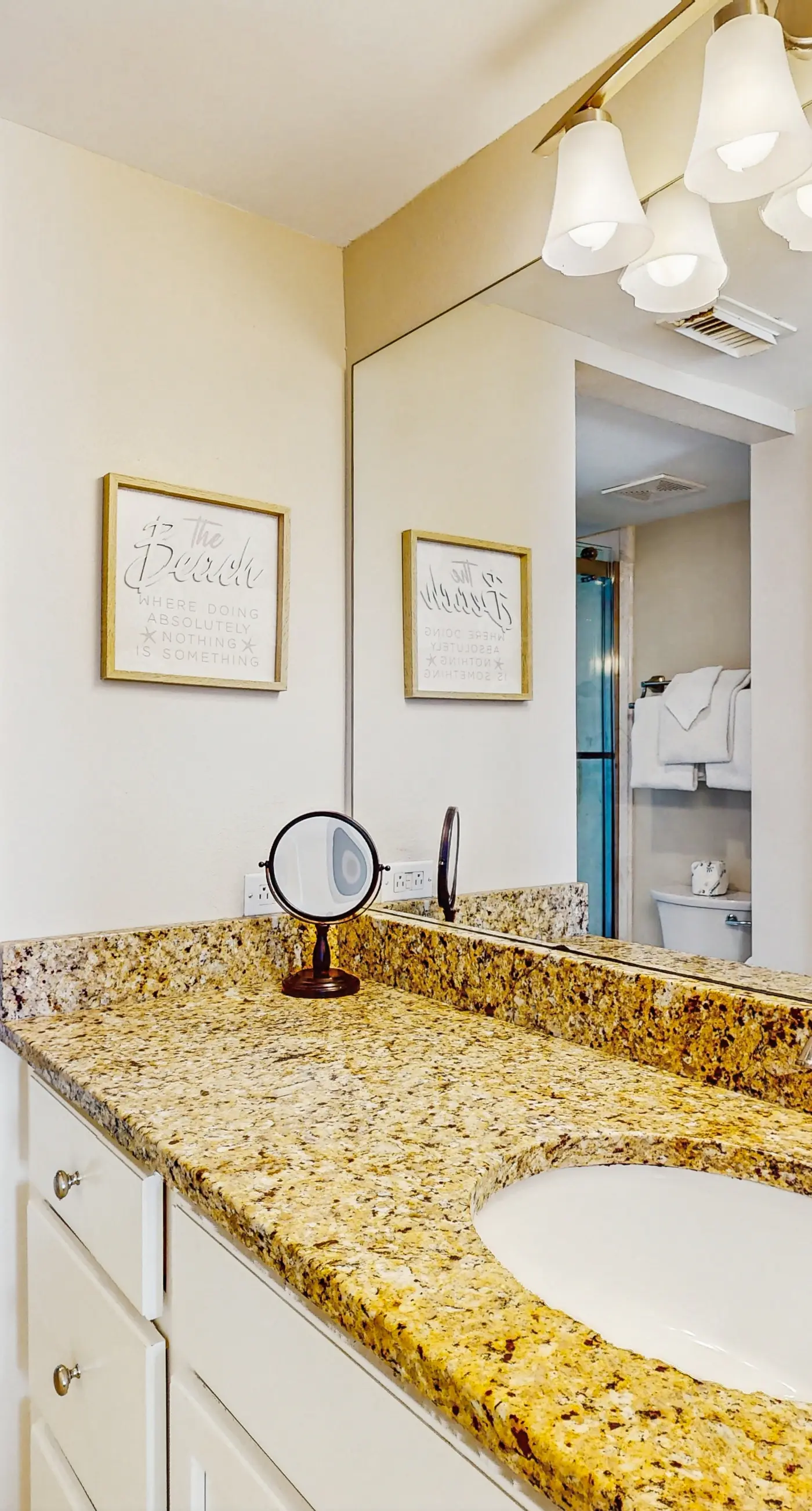 Elegant, Gulf-front condo with amazing view, pool, covered balcony, W/D & AC