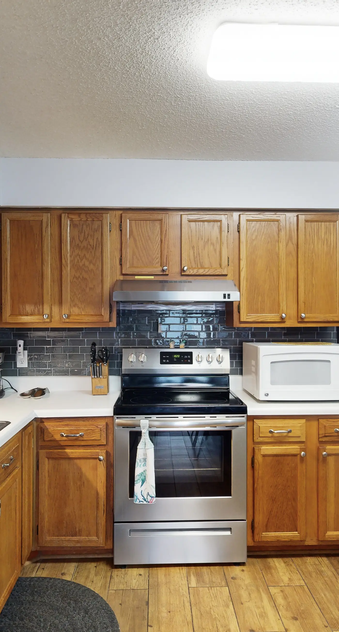 Dog-Friendly Condo with Shared Pool, Pier, and Beach Access