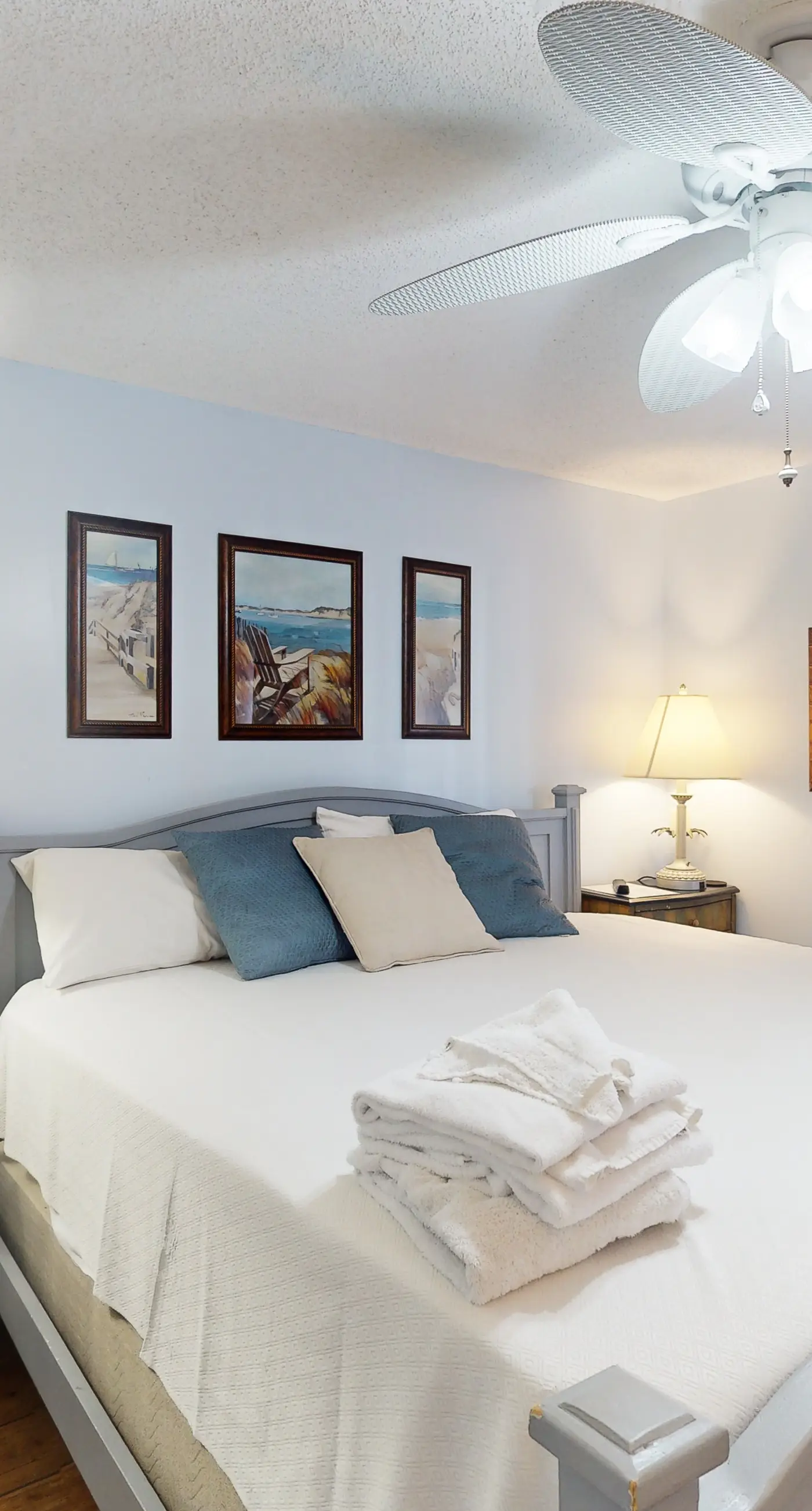 Dog-Friendly Condo with Shared Pool, Pier, and Beach Access