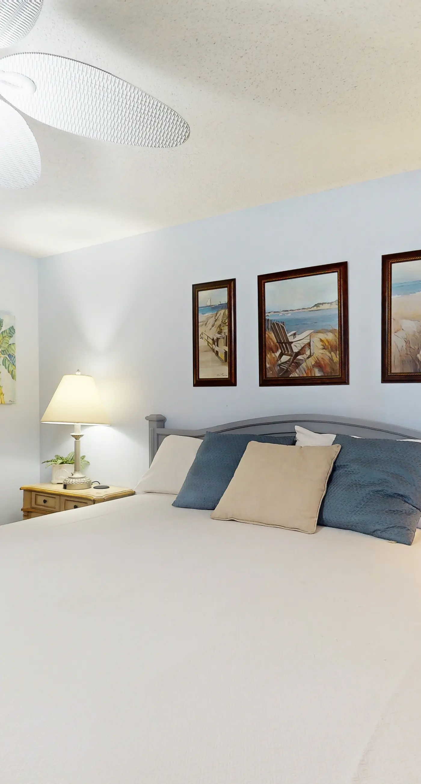 Dog-Friendly Condo with Shared Pool, Pier, and Beach Access