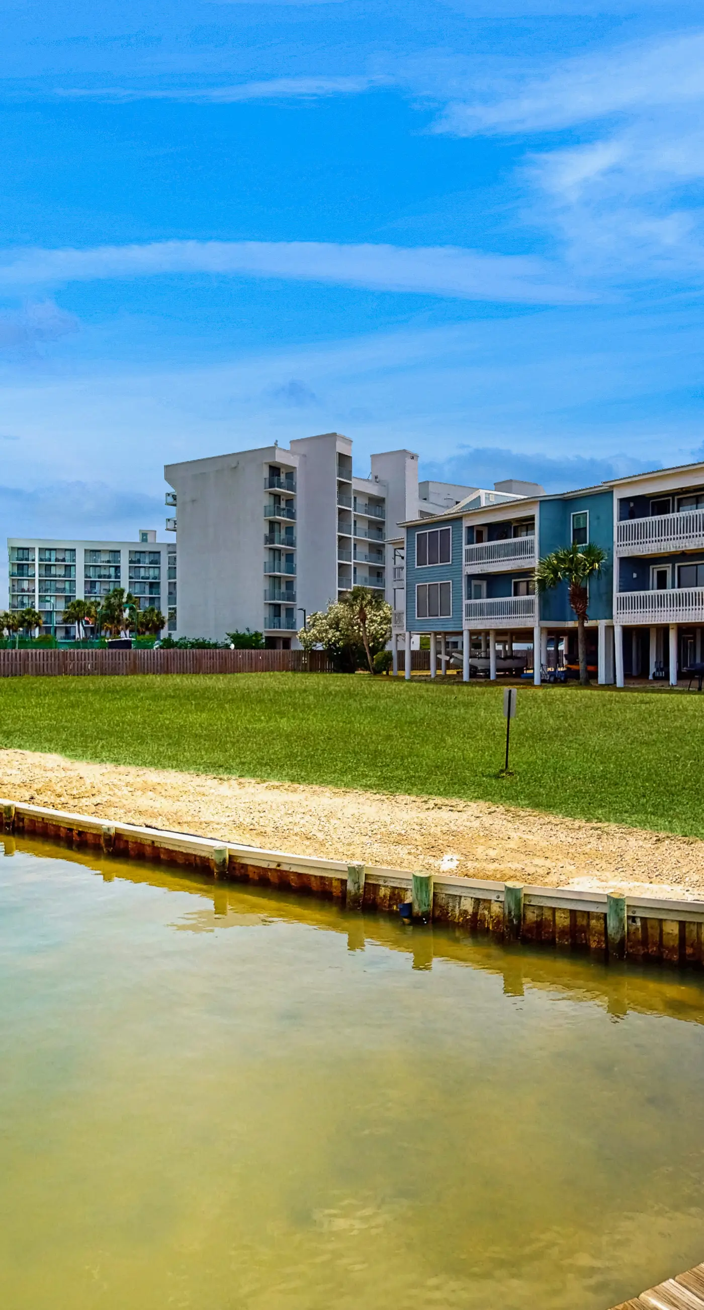Dog-Friendly Condo with Shared Pool, Pier, and Beach Access