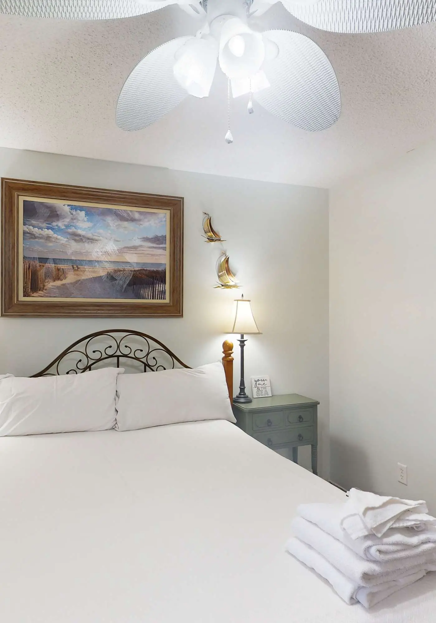 Dog-Friendly Condo with Shared Pool, Pier, and Beach Access