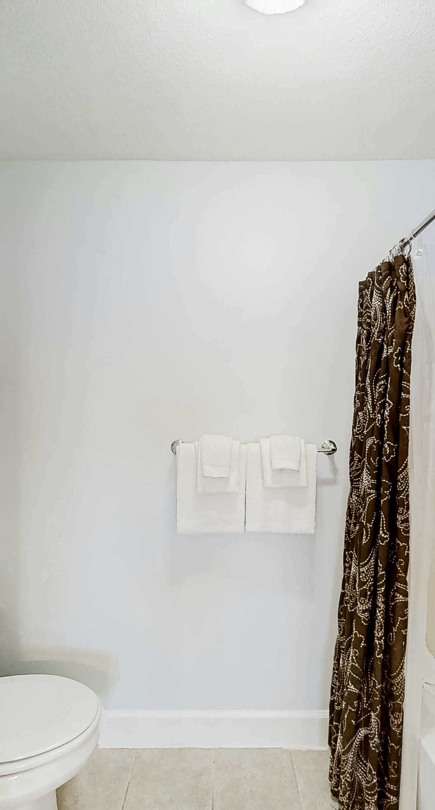 Well-Appointed Condo in Beachfront Luxury Resort with Shared Pool, Sauna, Balcony