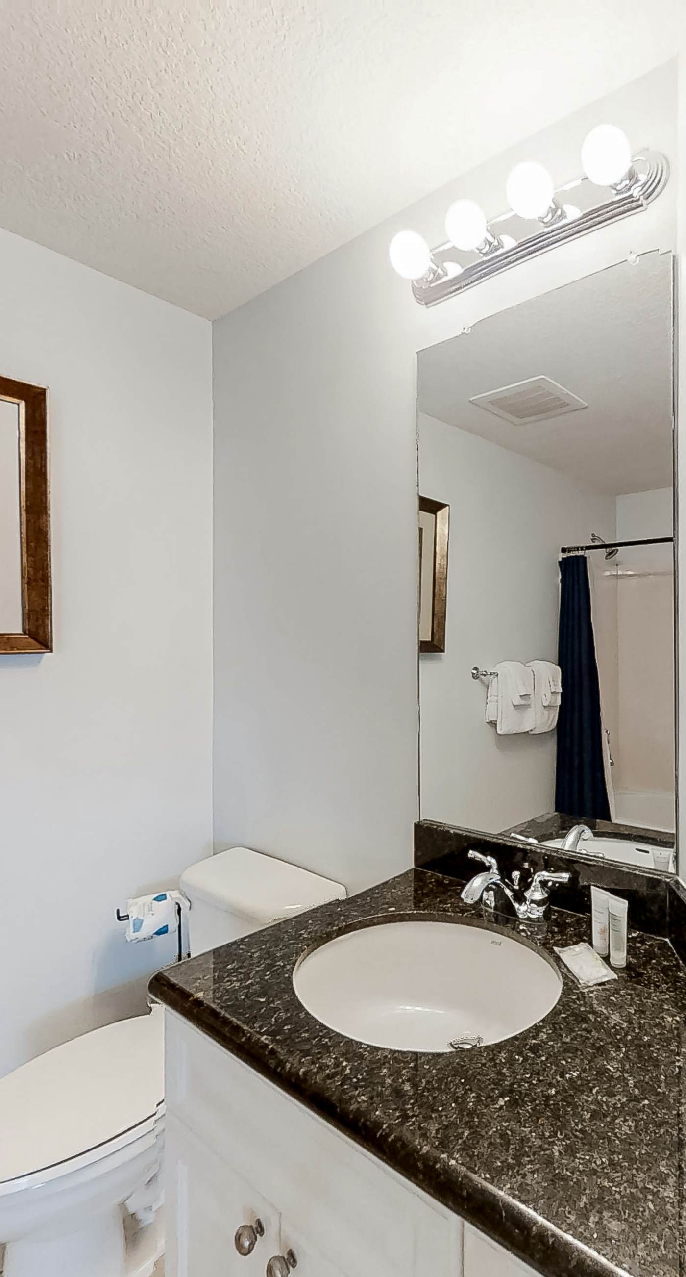 Well-Appointed Condo in Beachfront Luxury Resort with Shared Pool, Sauna, Balcony